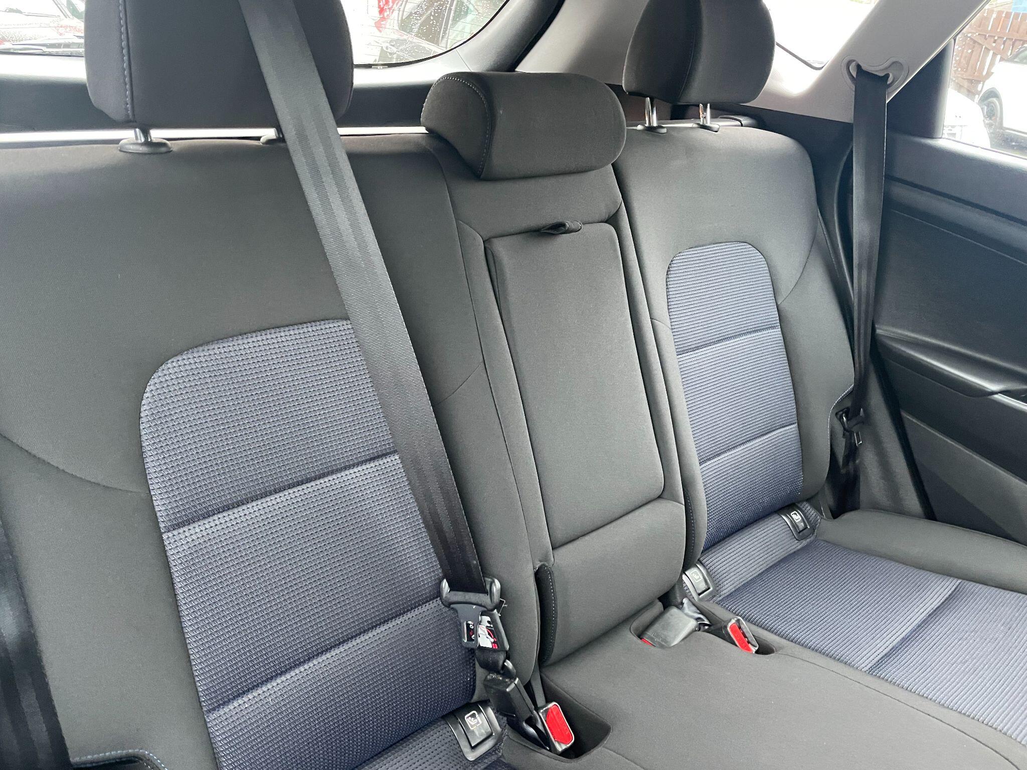 Hyundai Tucson view 17