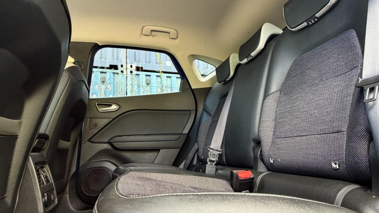 Renault Captur view 13