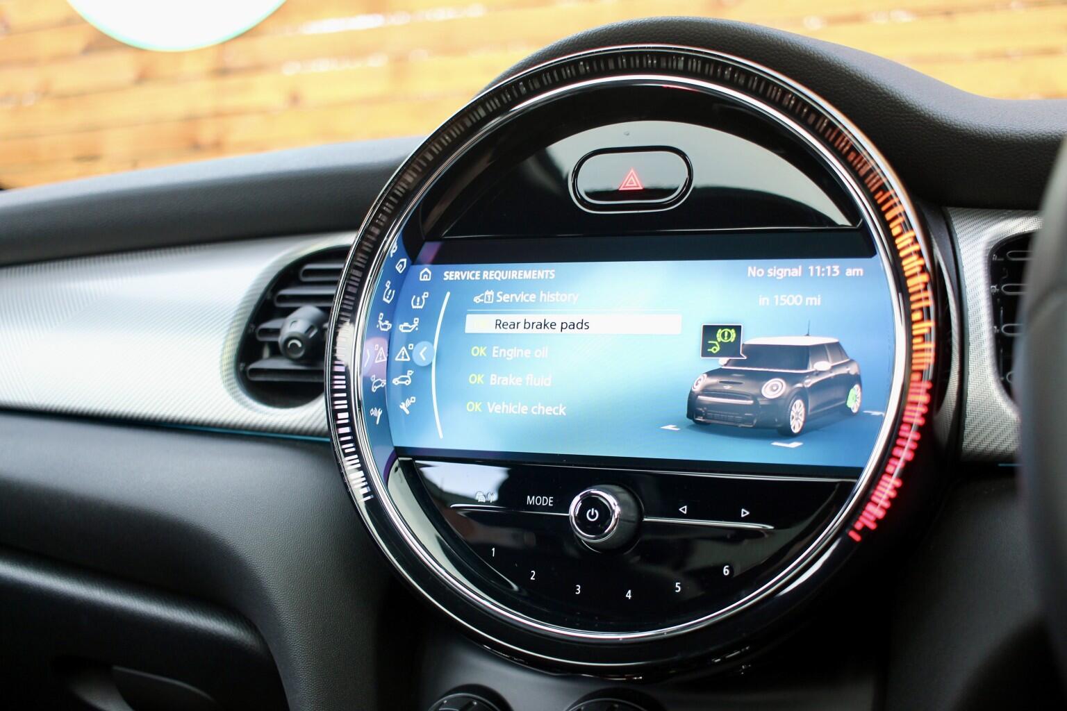 Mini Hatch view 22