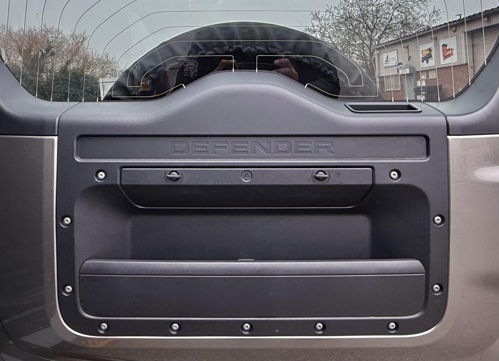 Land Rover Defender view 46