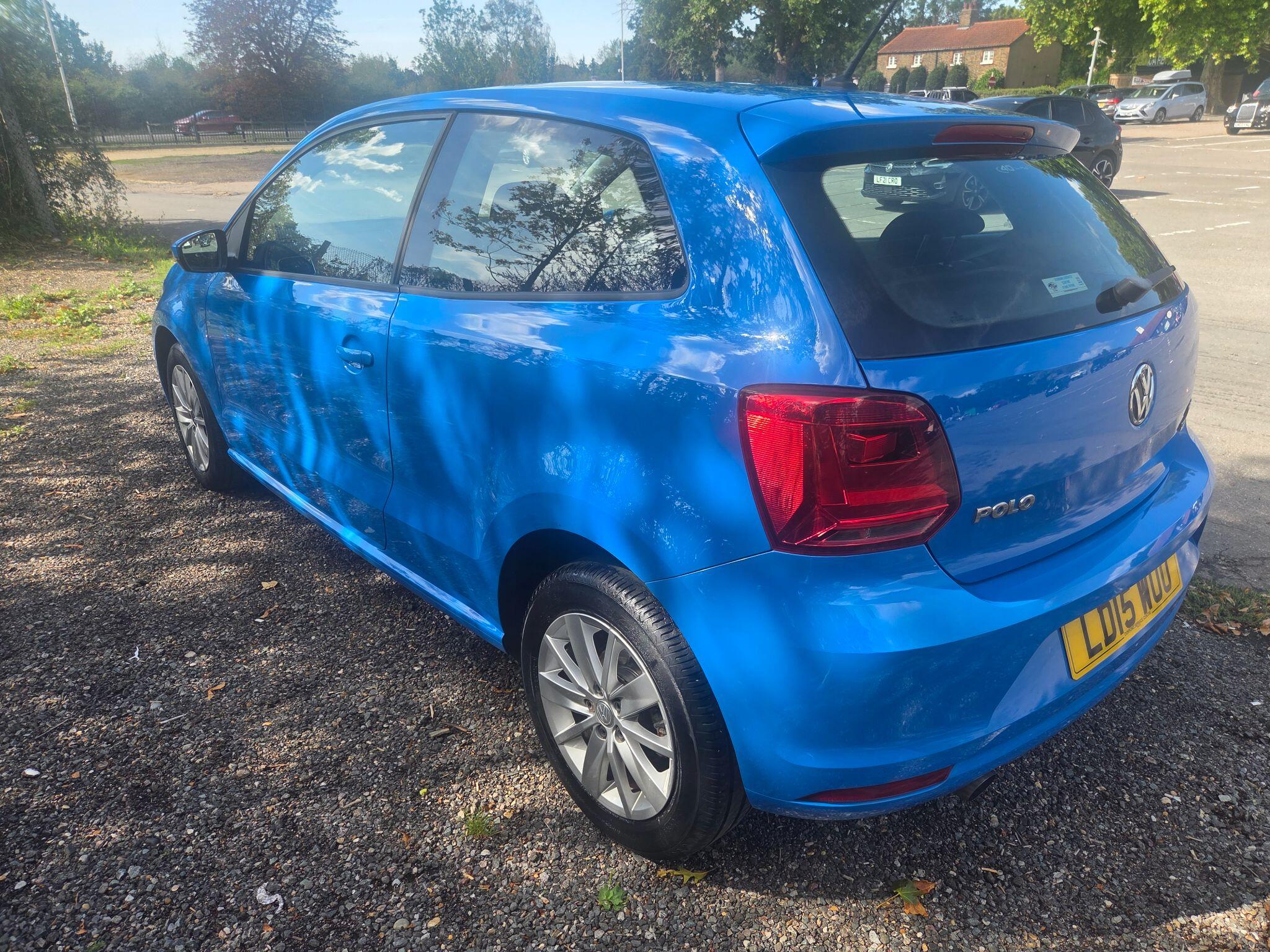 Volkswagen Polo view 3