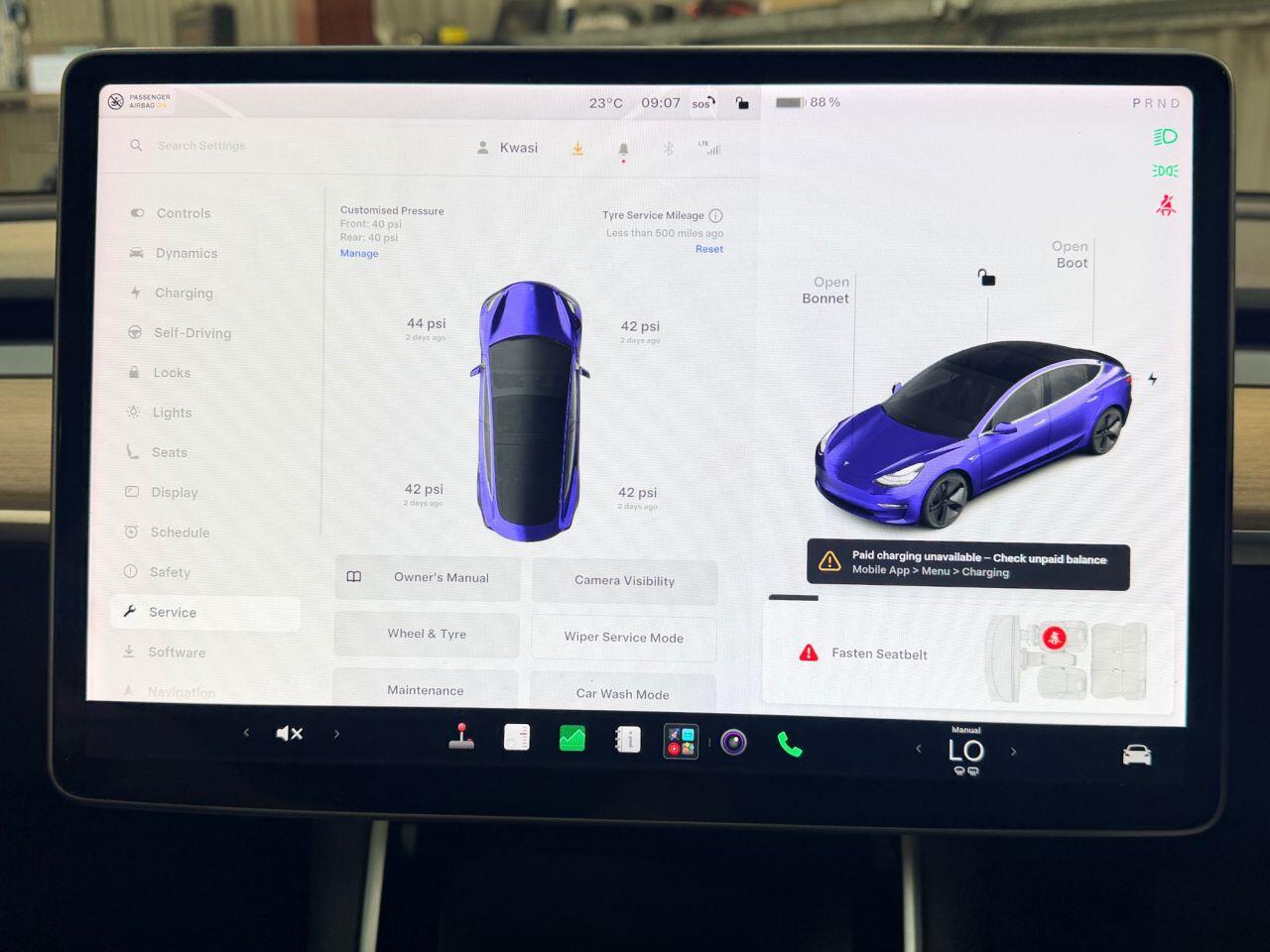Tesla Model 3 view 37
