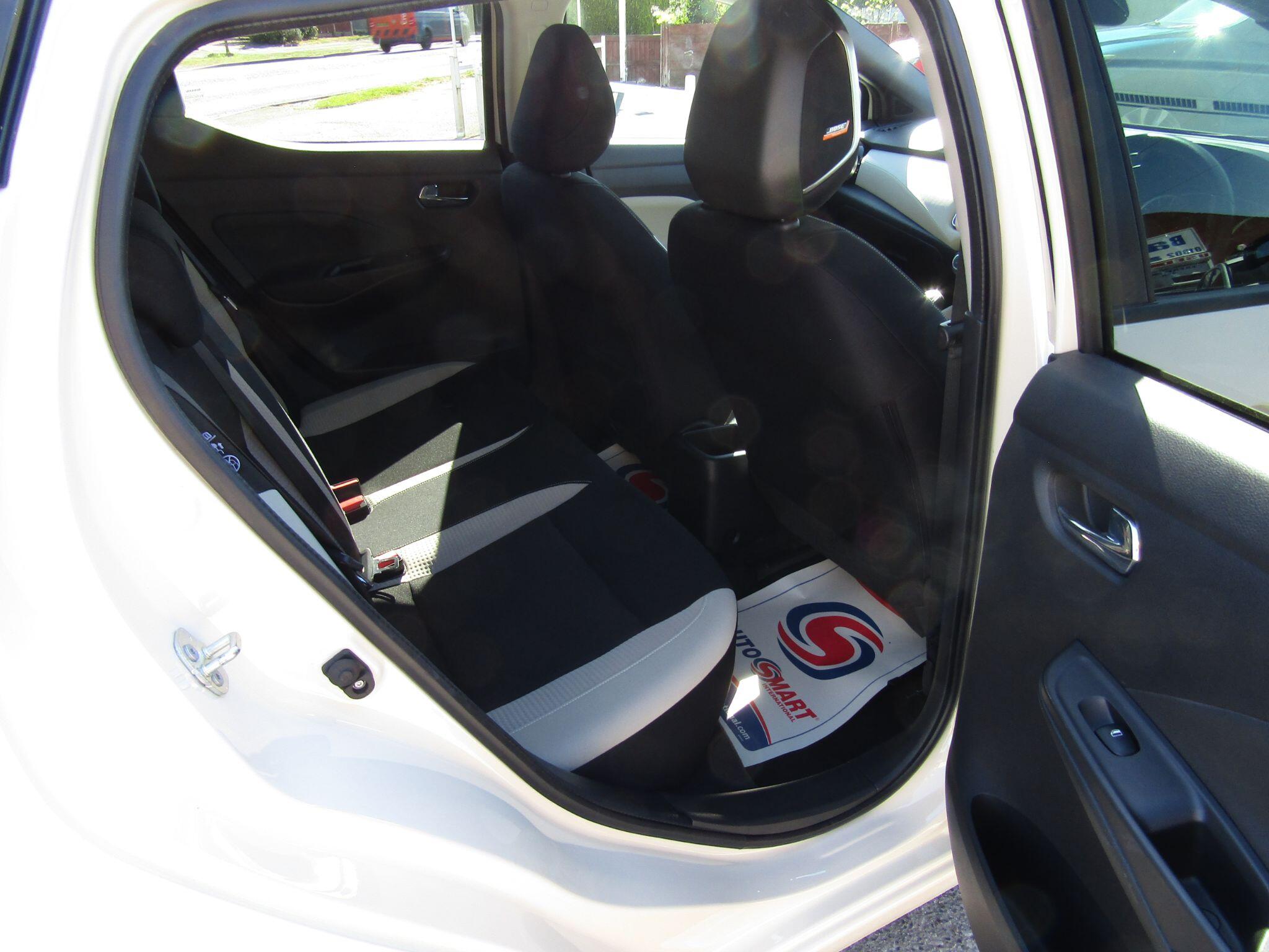 Nissan Micra view 15
