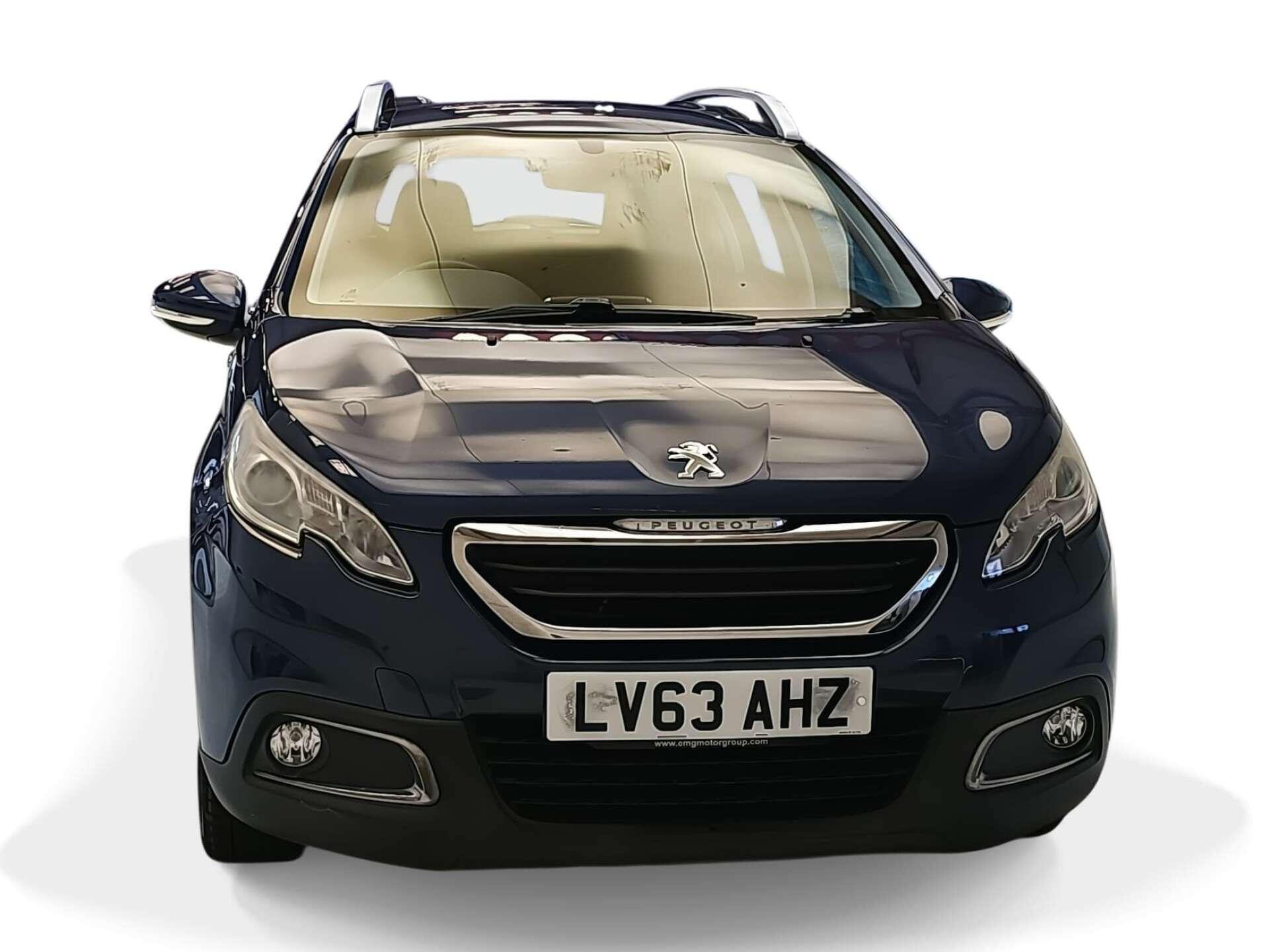 Peugeot 2008 view 5
