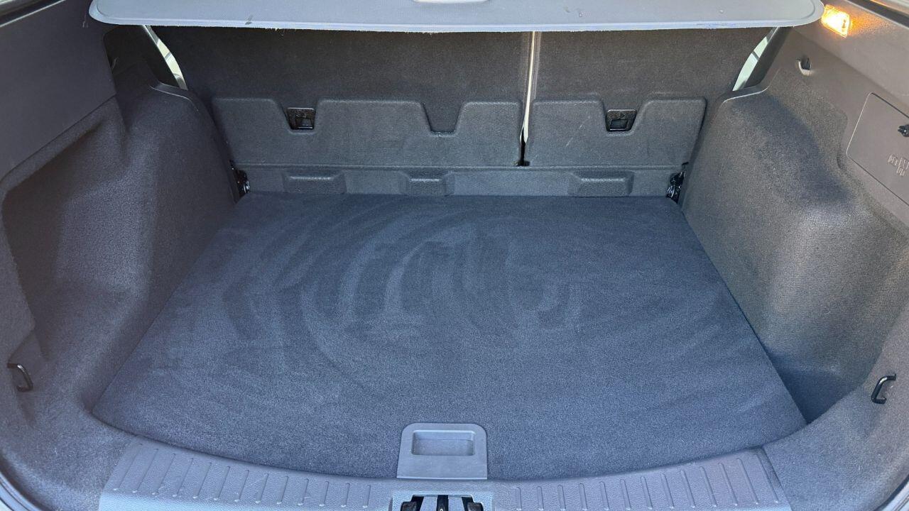 Ford Kuga view 41