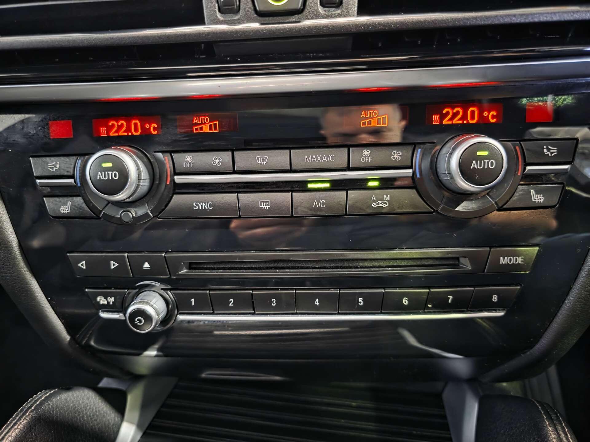 BMW X6 view 54