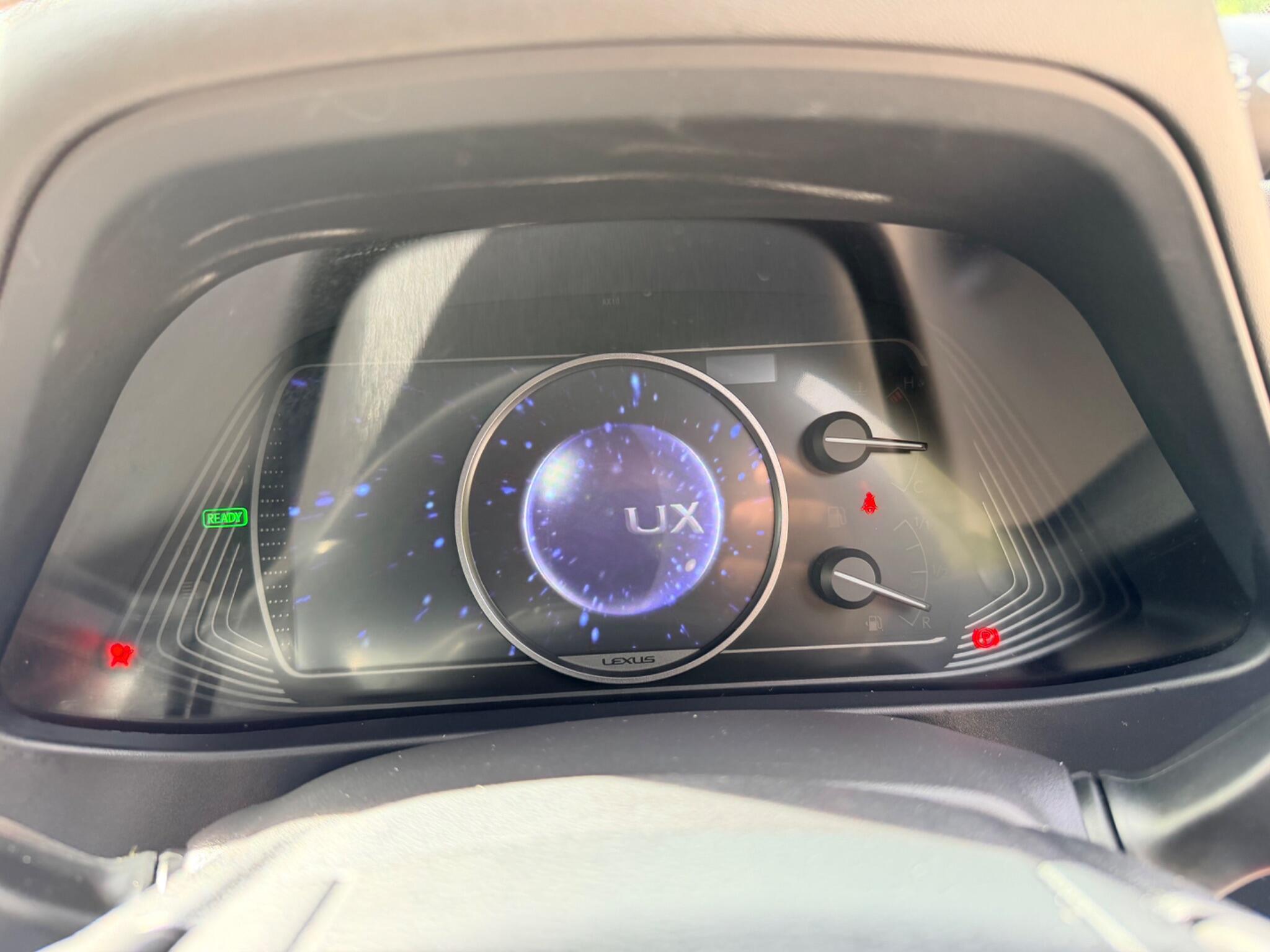 Lexus Ux view 45