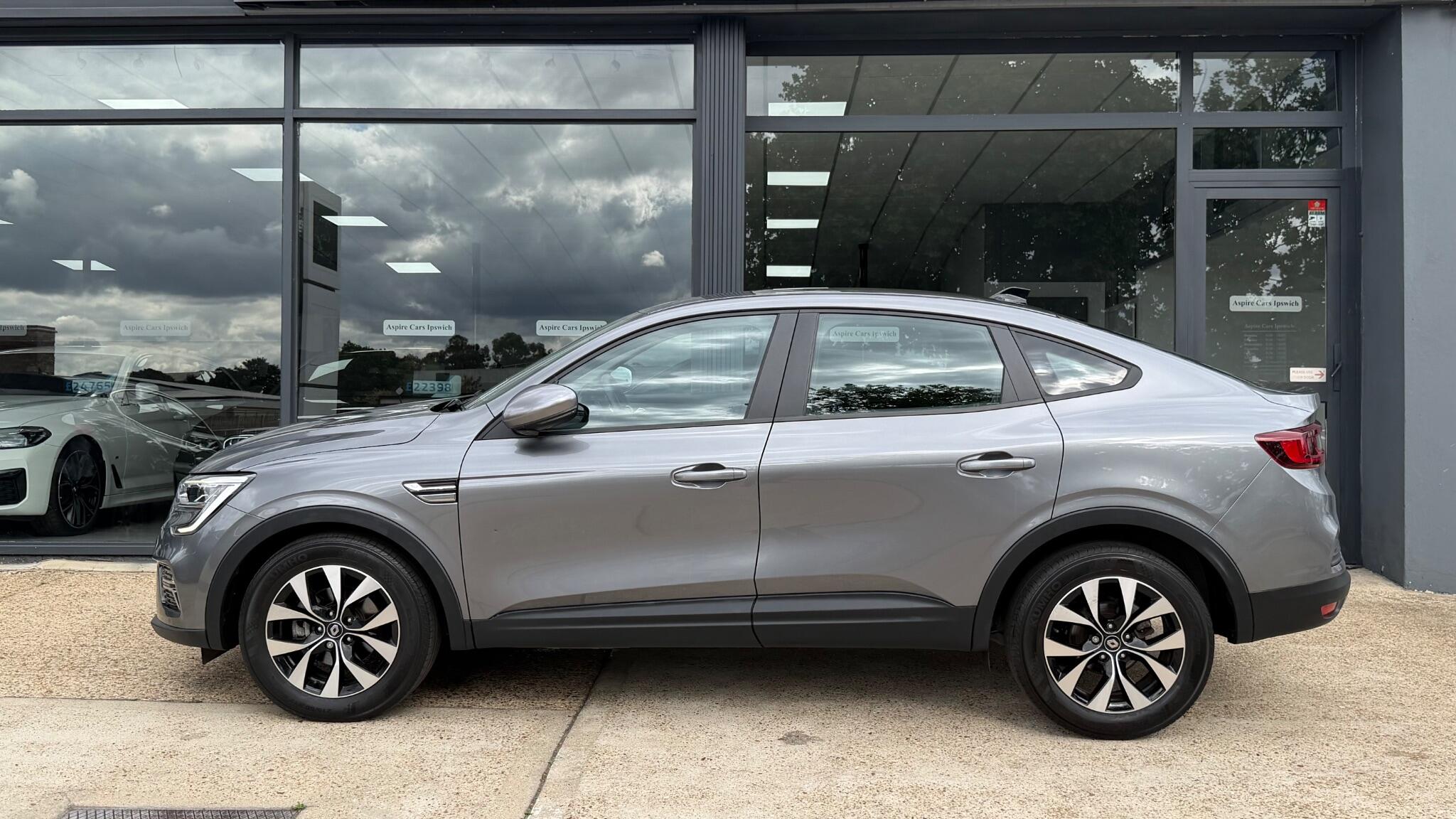 Renault Arkana view 5