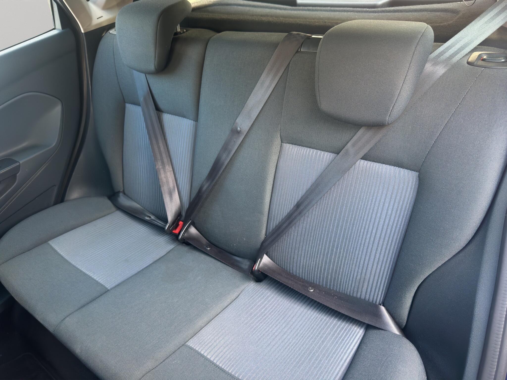 Ford Fiesta view 11