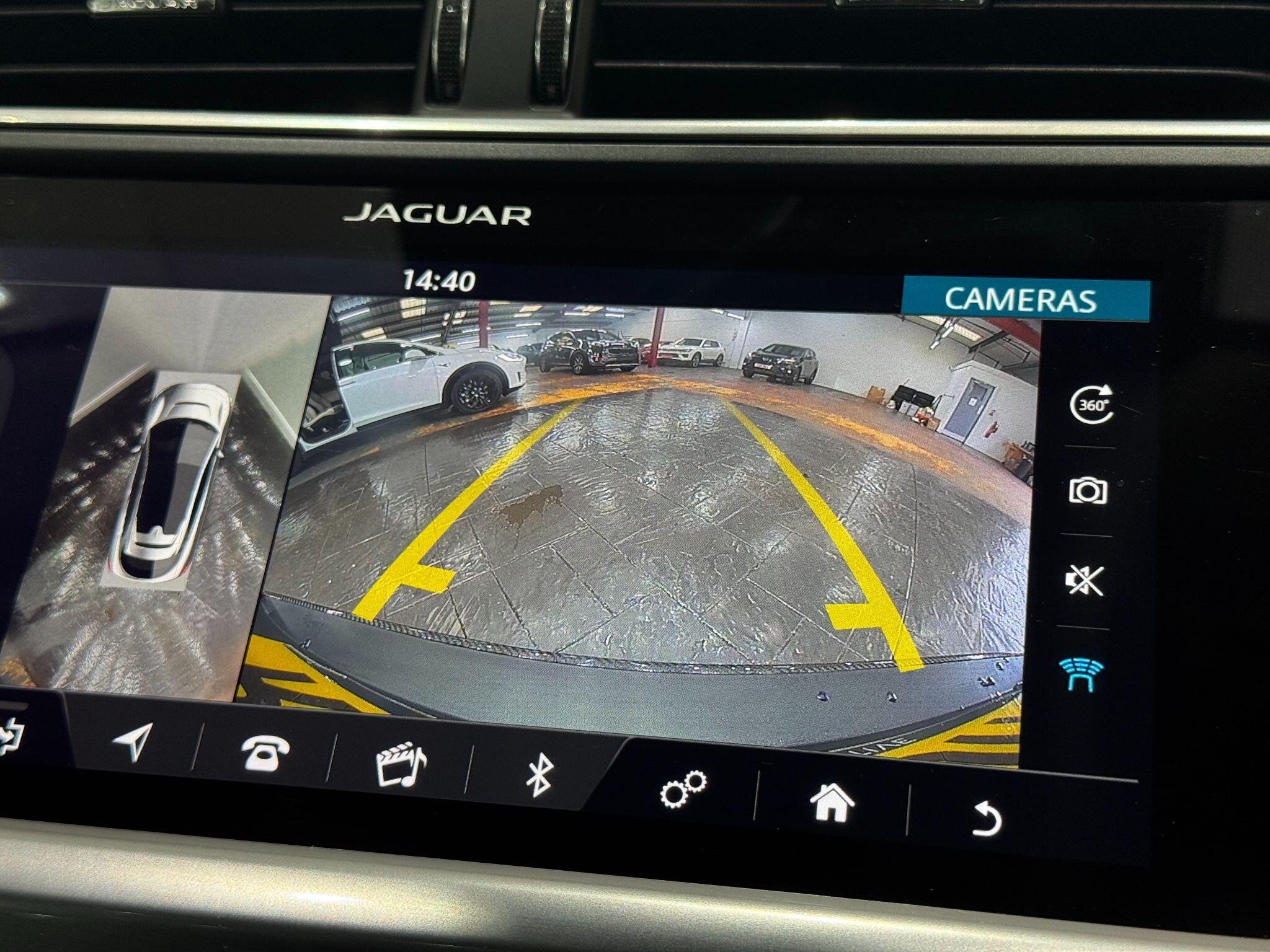 Jaguar I-Pace view 24