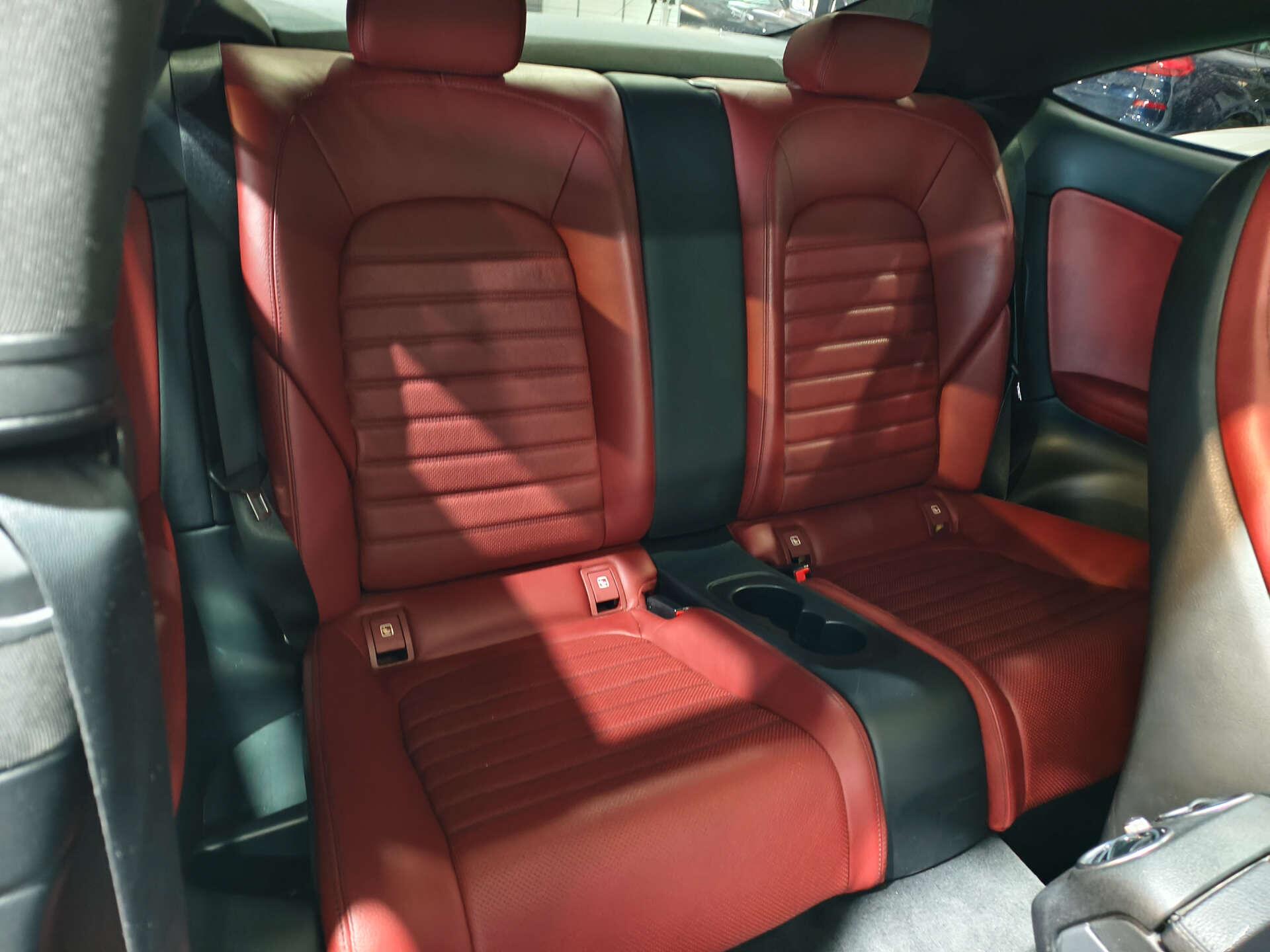 Mercedes-Benz C Class view 16