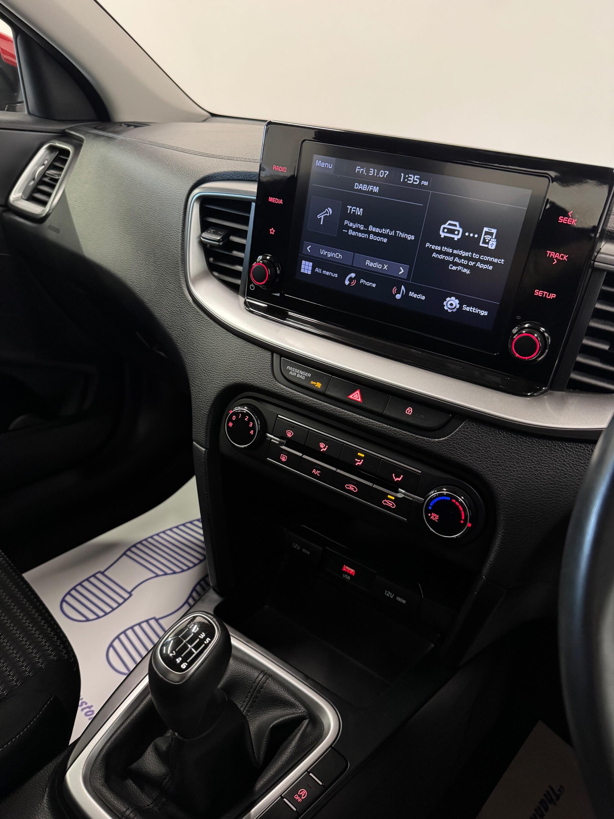 Kia Ceed view 16