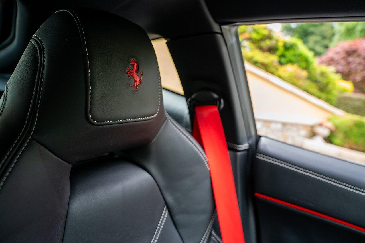 Ferrari F12 view 103