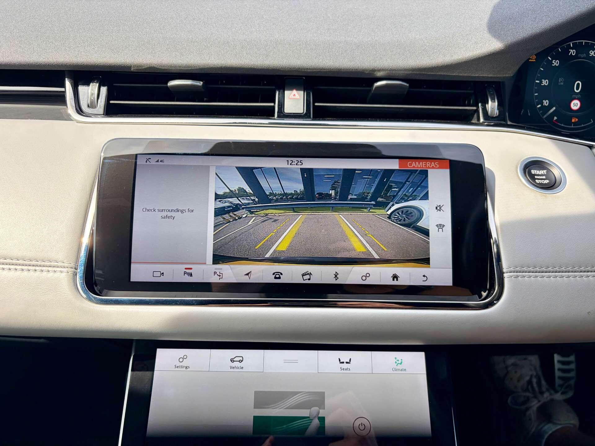 Land Rover Range Rover Evoque view 54