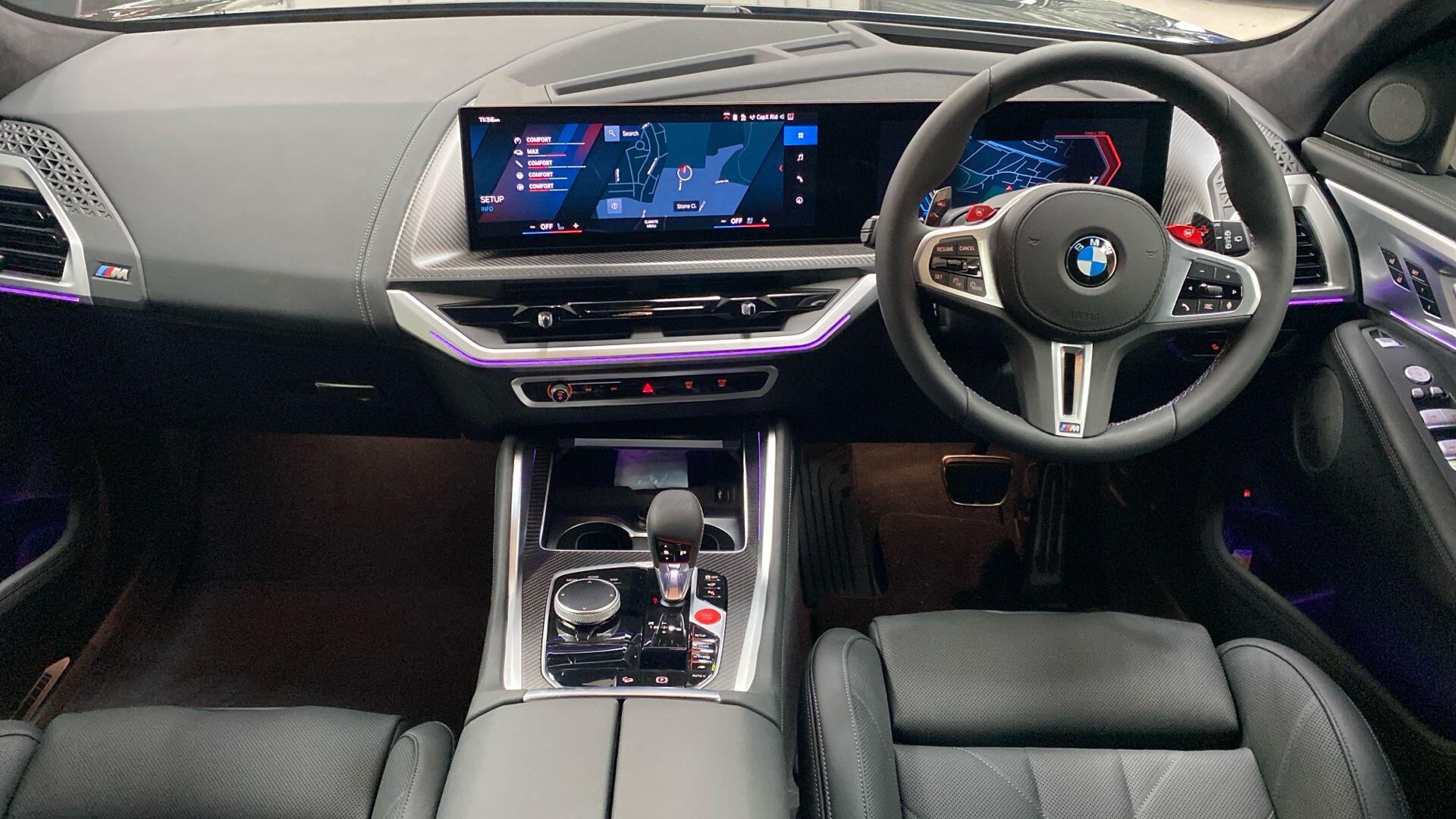 BMW XM view 6