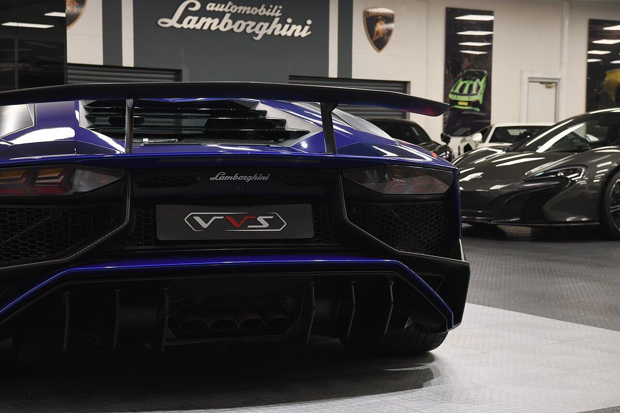 Lamborghini Aventador view 44