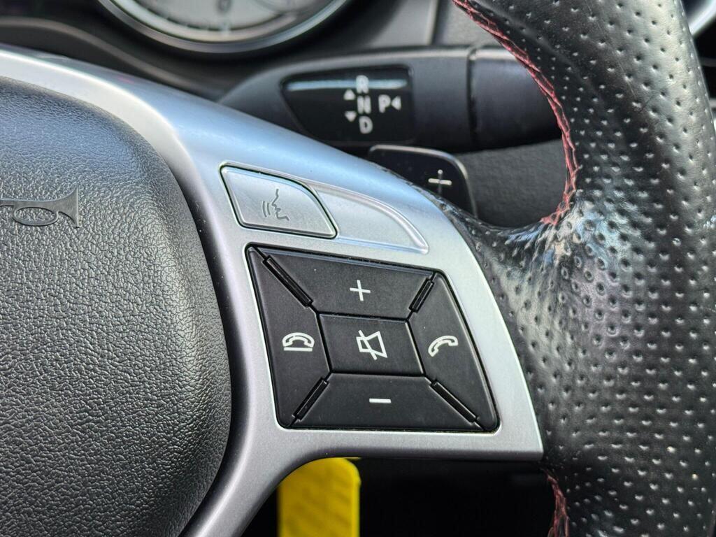 Mercedes-Benz Gla view 27