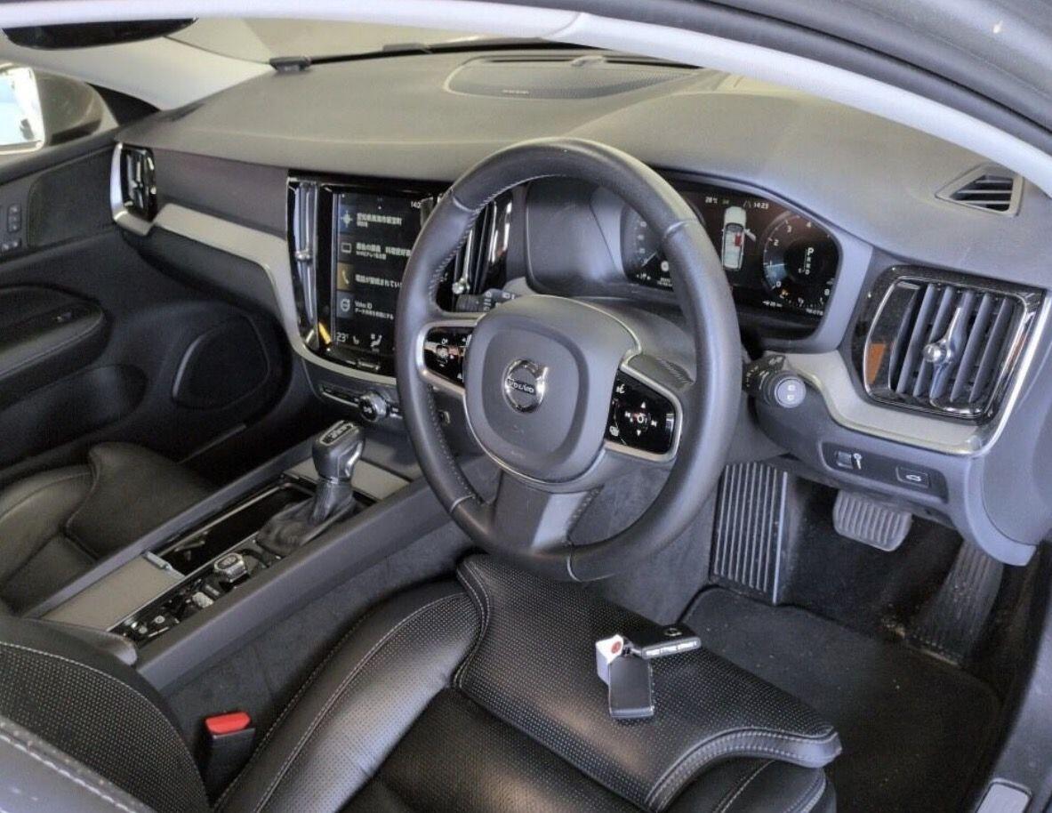 Volvo V60 view 5