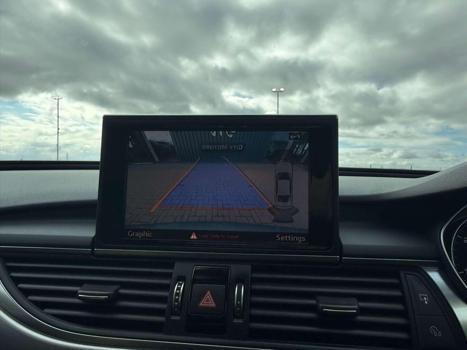 Audi A6 view 31