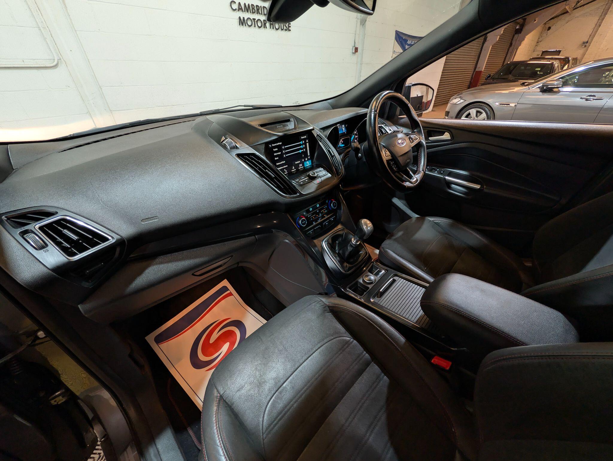 Ford Kuga view 23