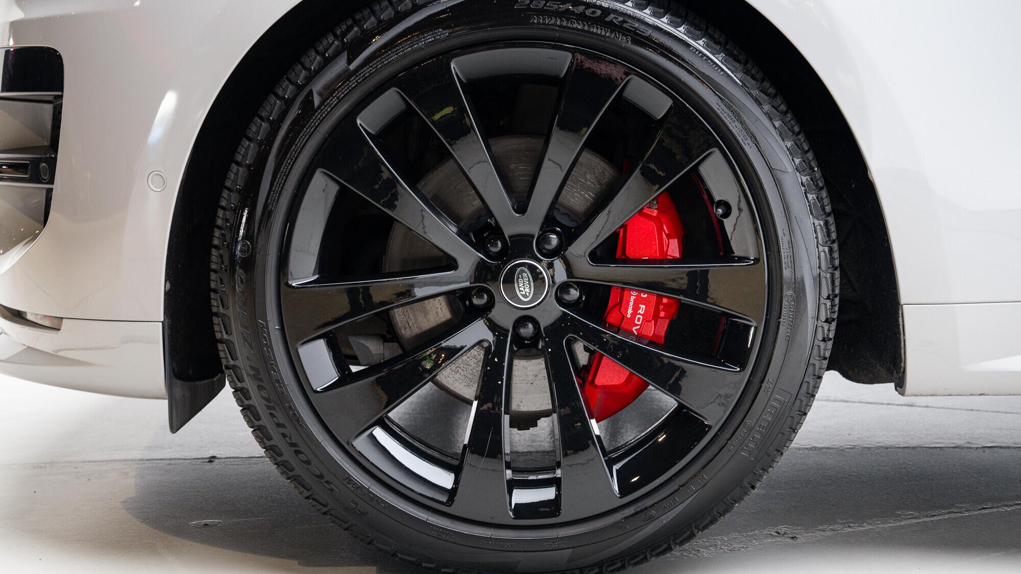 Land Rover Range Rover Sport view 10