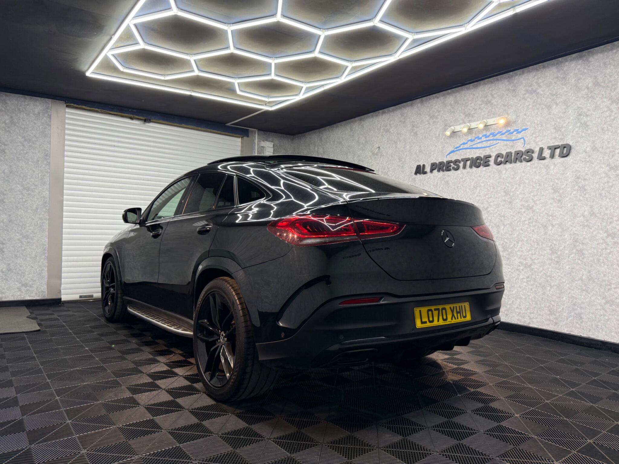 Mercedes-Benz Gle view 3