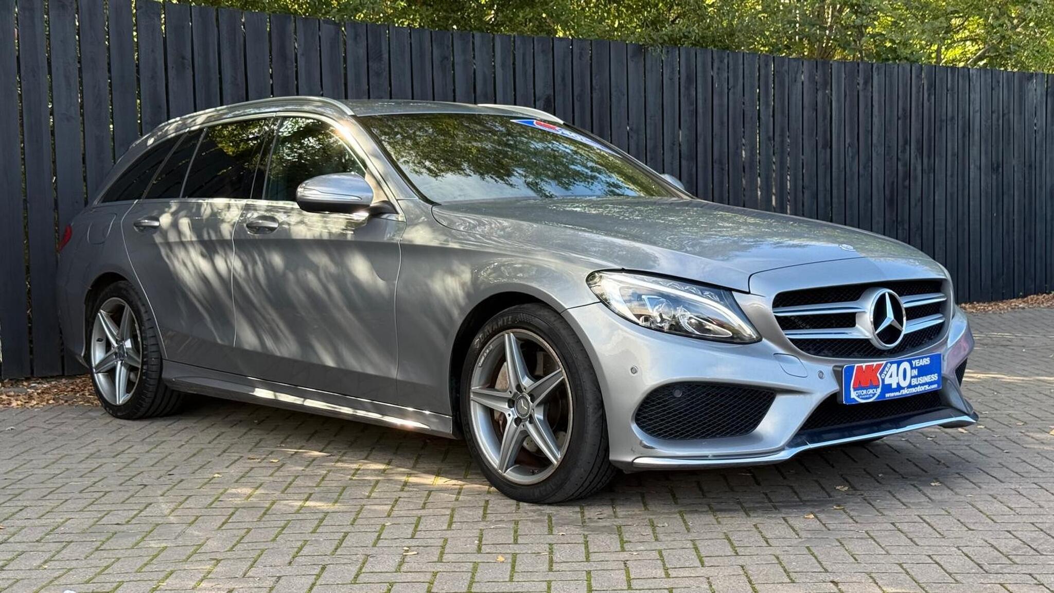 Mercedes-Benz C-Class view 12