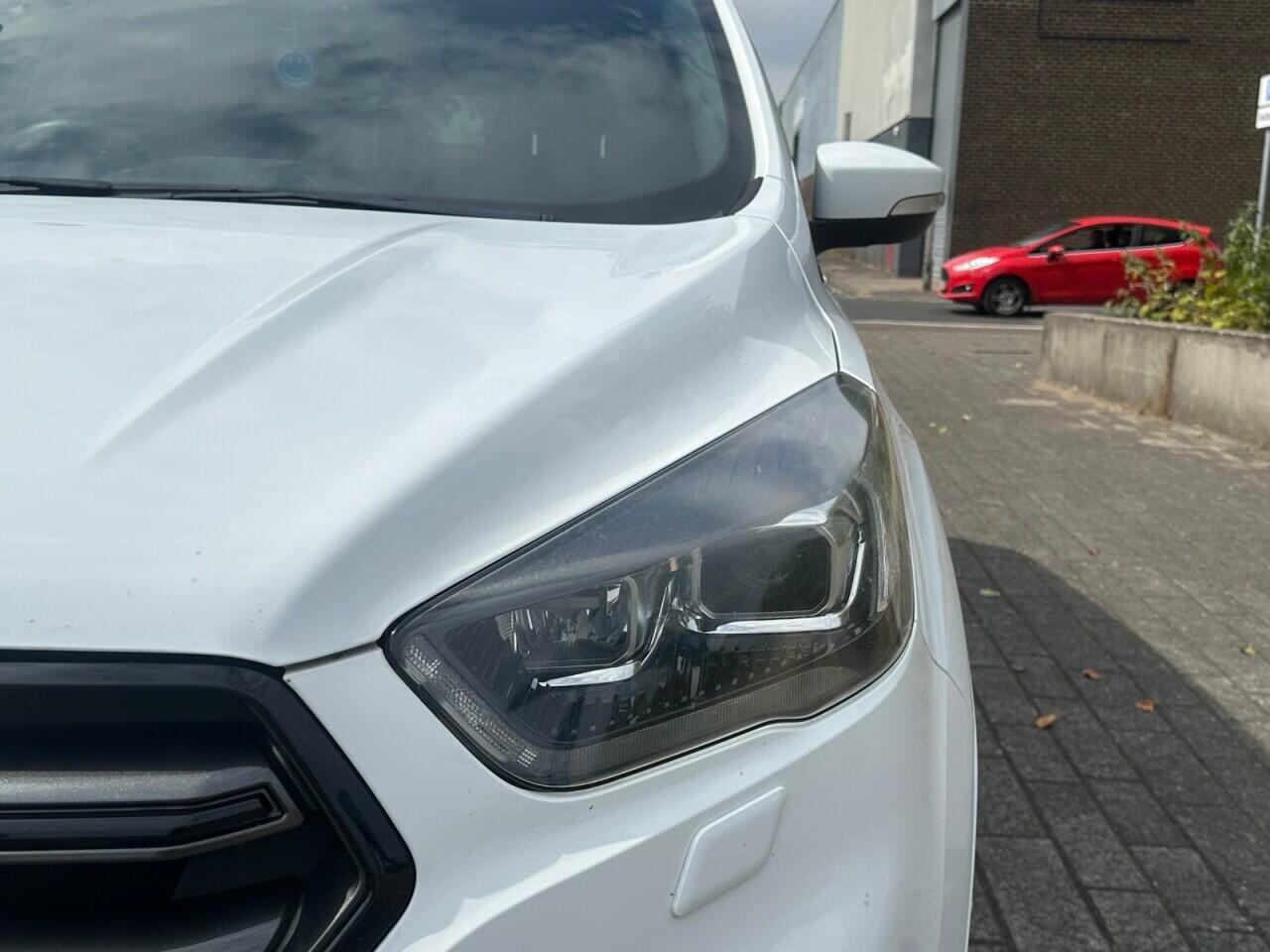 Ford Kuga view 11