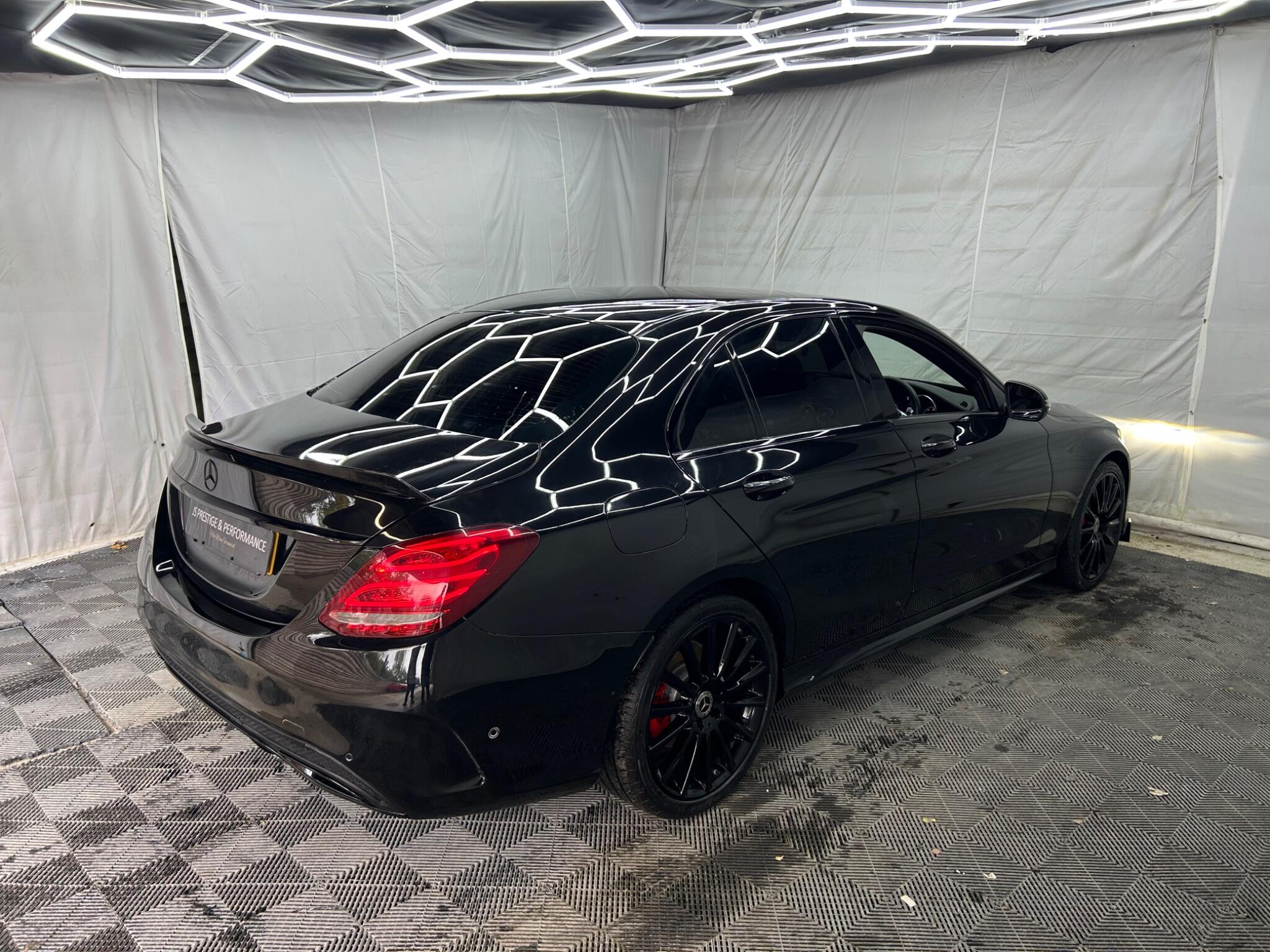 Mercedes-Benz C Class view 8