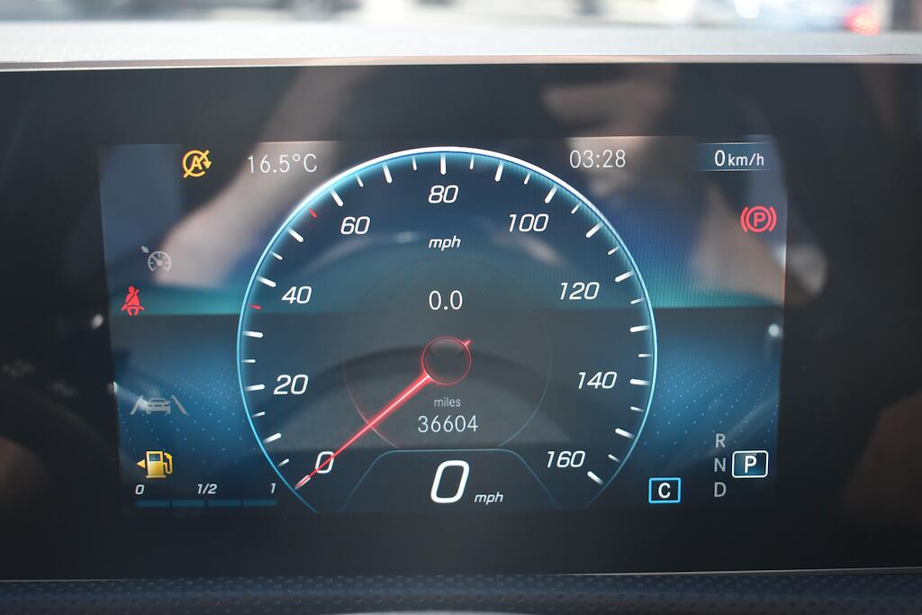Mercedes-Benz Cla view 53