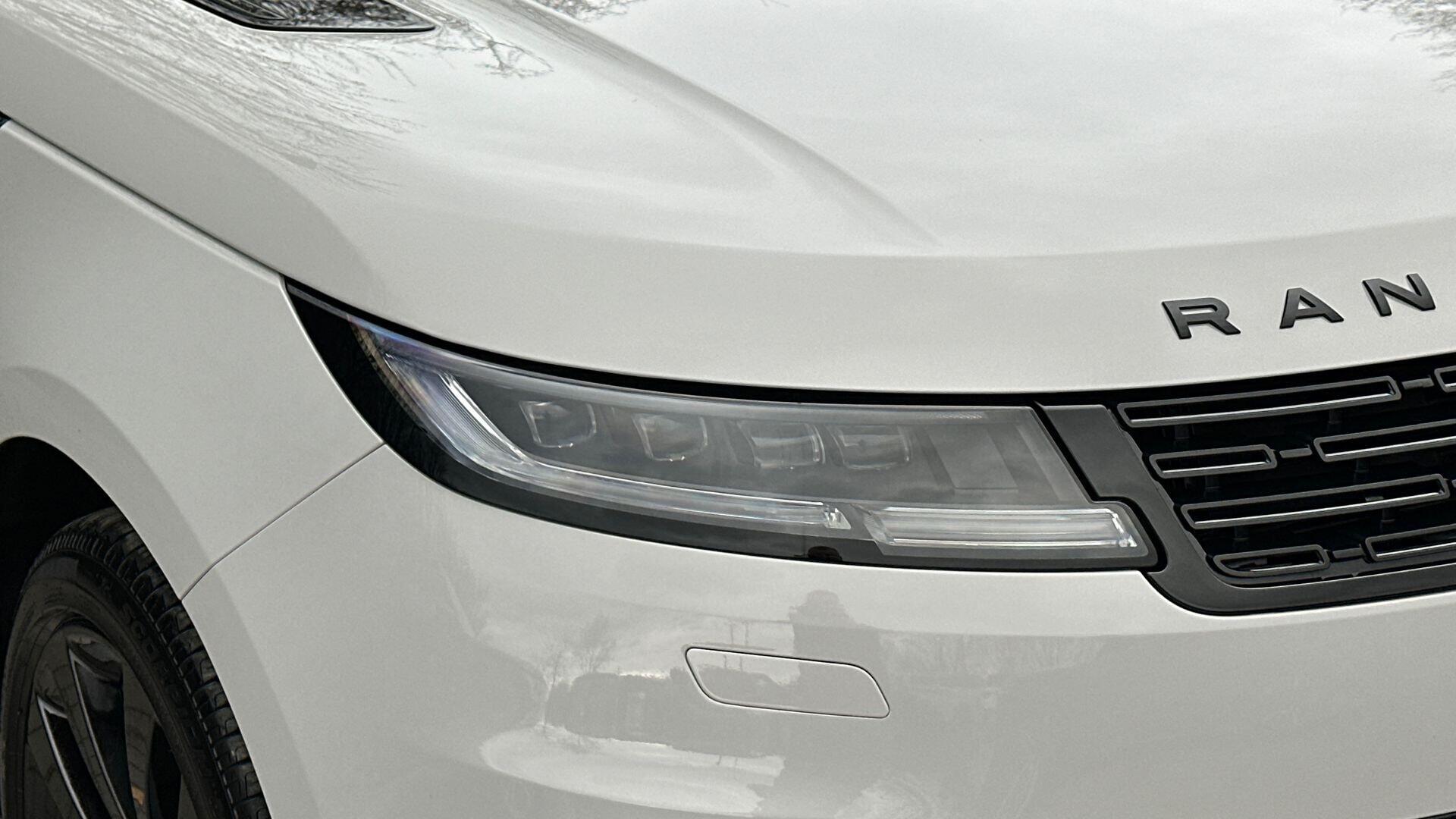 Land Rover Range Rover Sport view 18