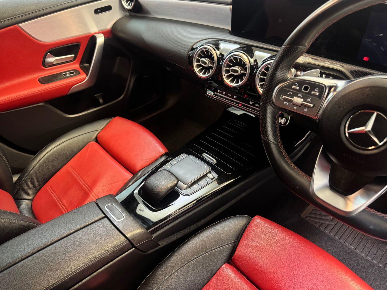 Mercedes-Benz Cla view 52
