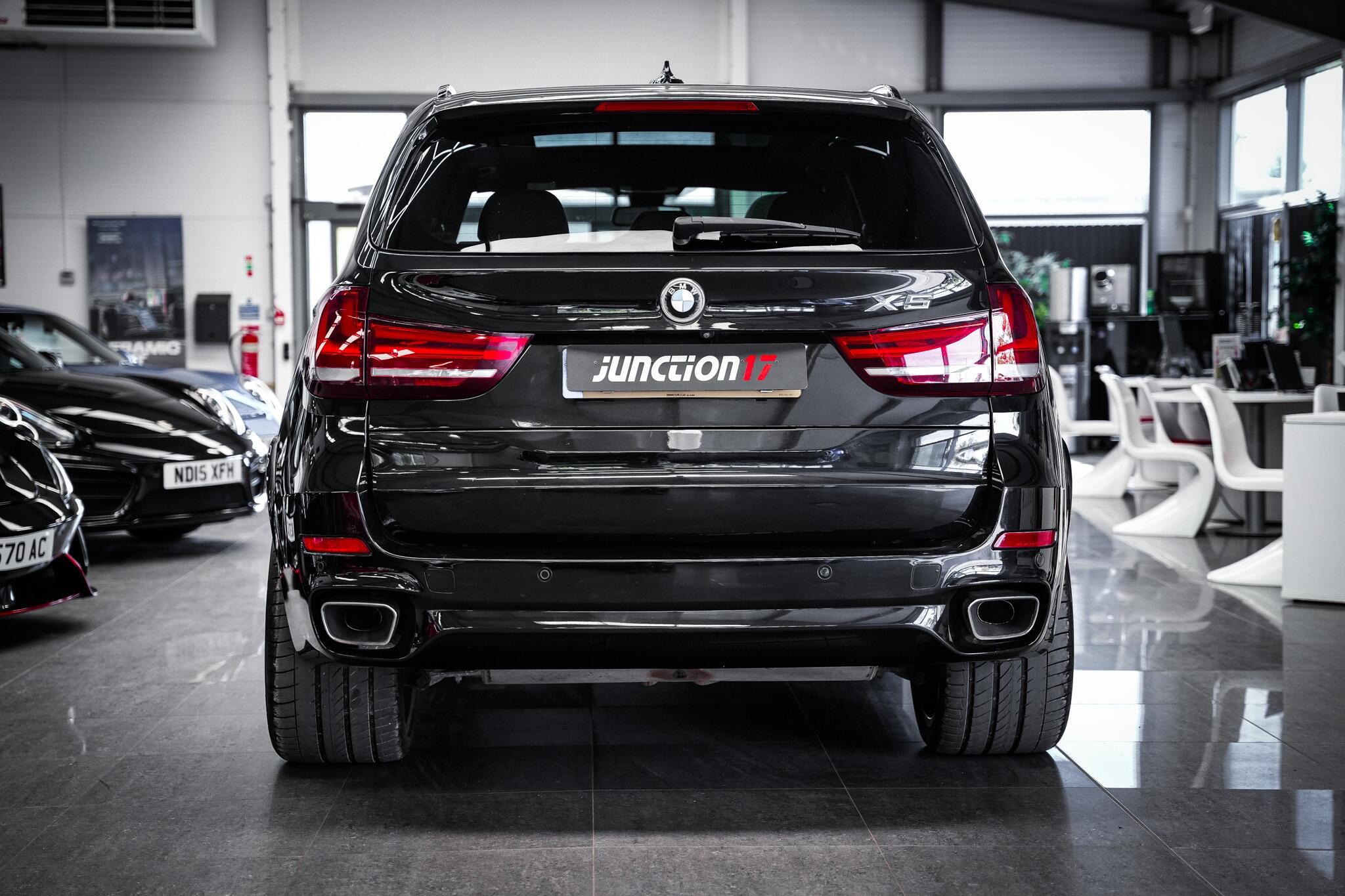 BMW X5 view 15