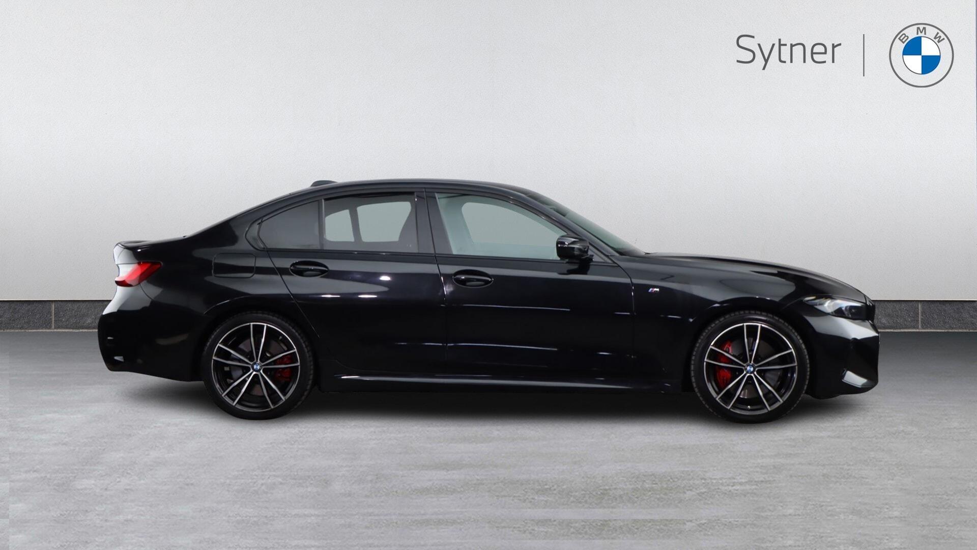 BMW 3 Series view 3