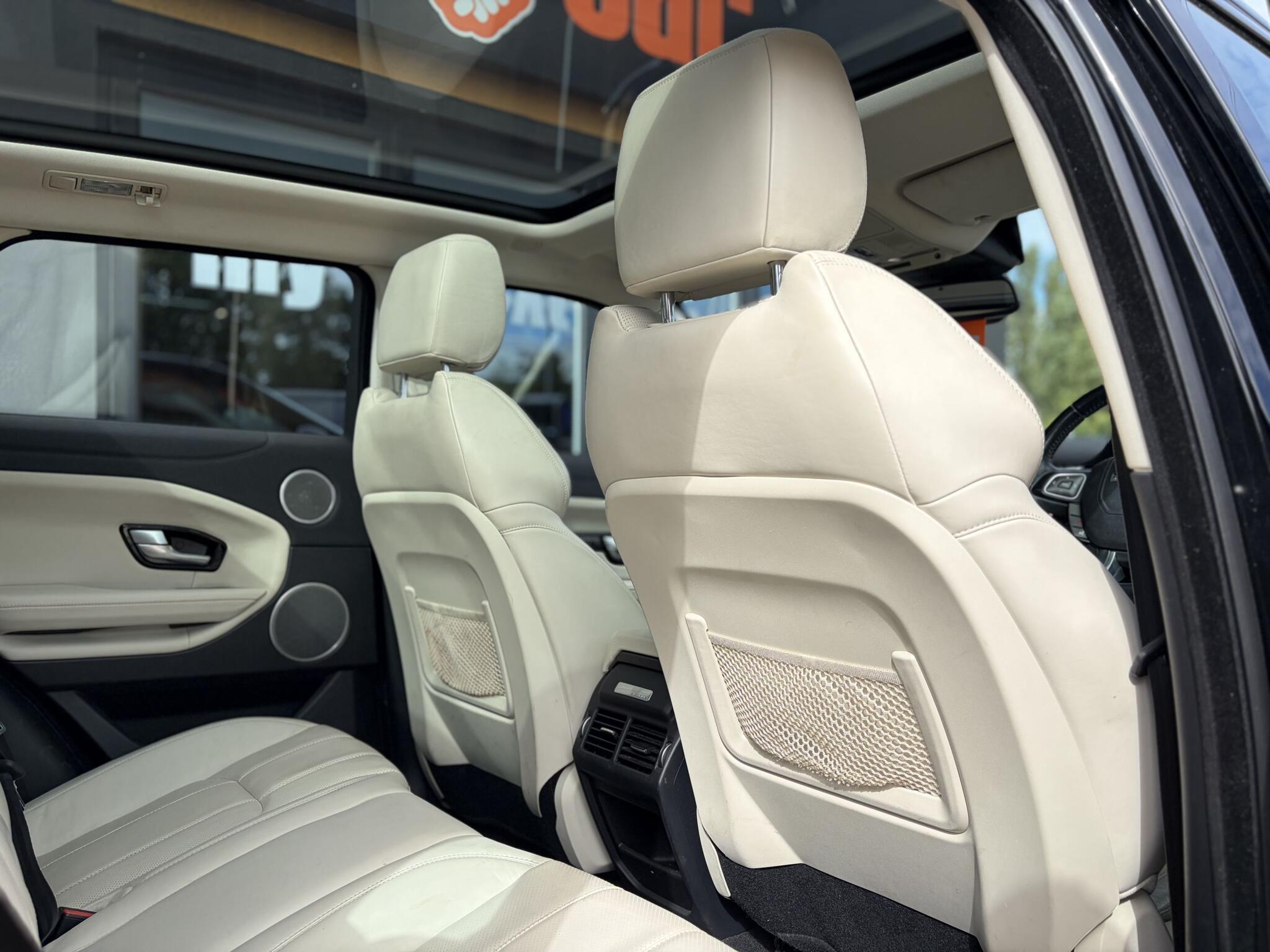 Land Rover Range Rover Evoque view 20