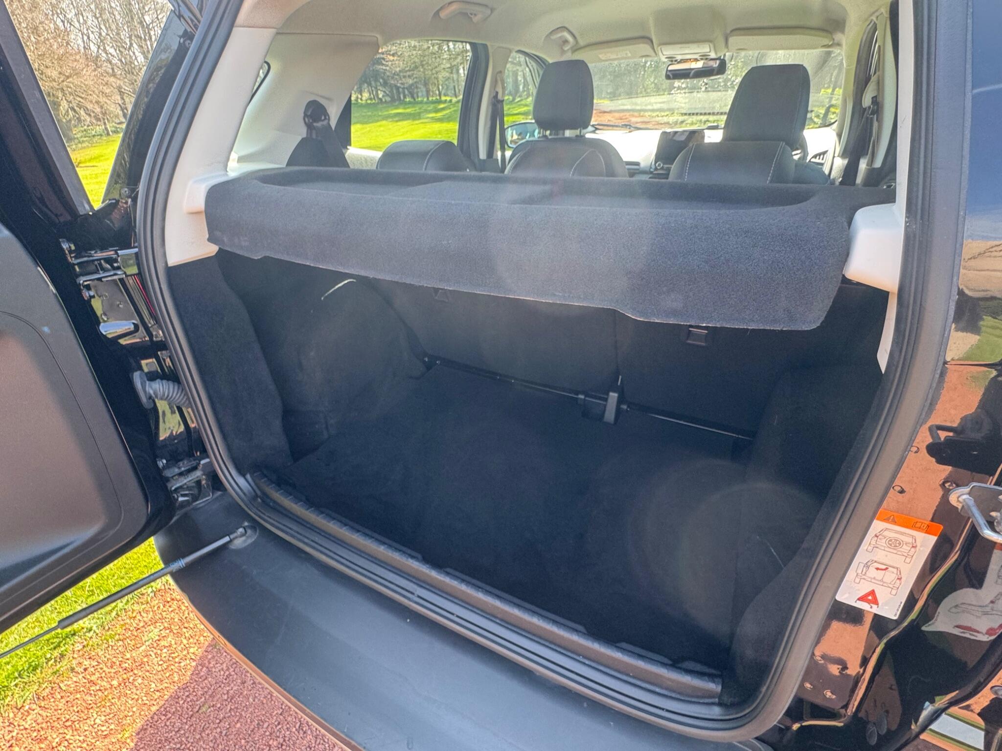 Ford Ecosport view 19