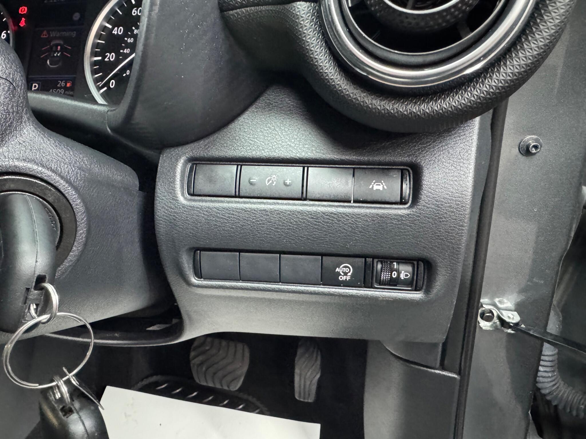 Nissan Juke view 32