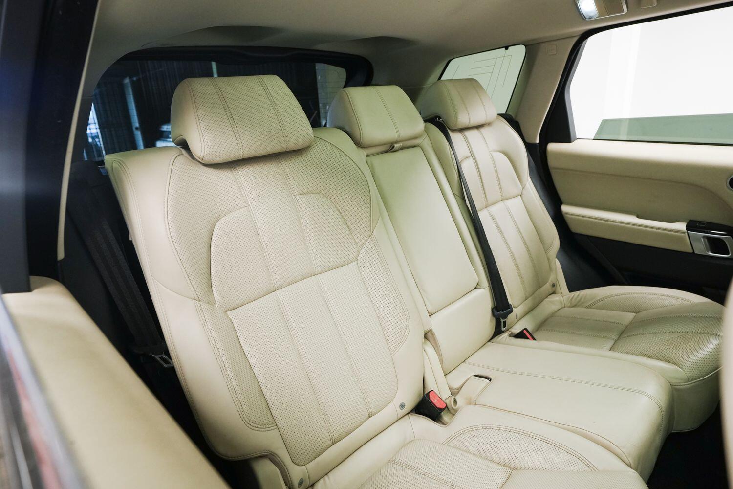 Land Rover Range Rover Sport view 14