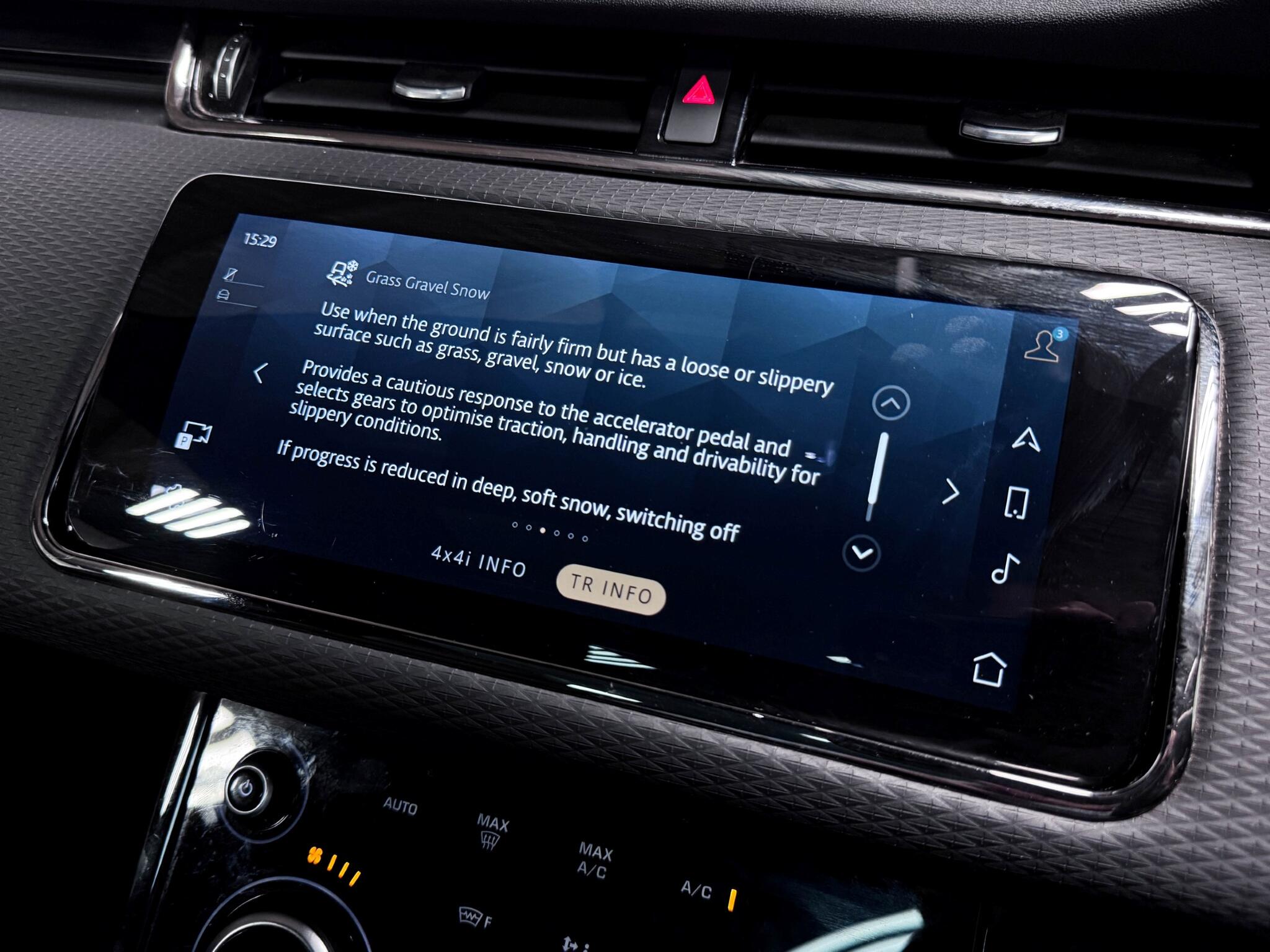 Land Rover Range Rover Evoque view 45
