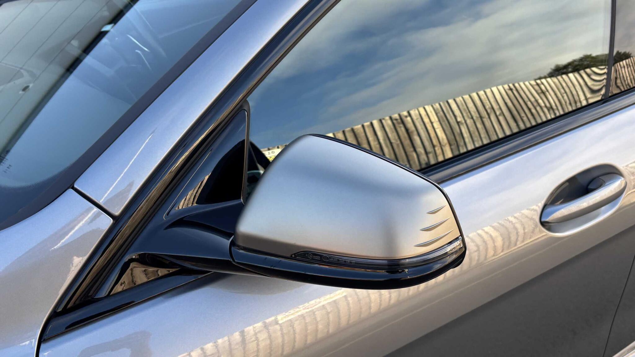 BMW 2 Series view 38