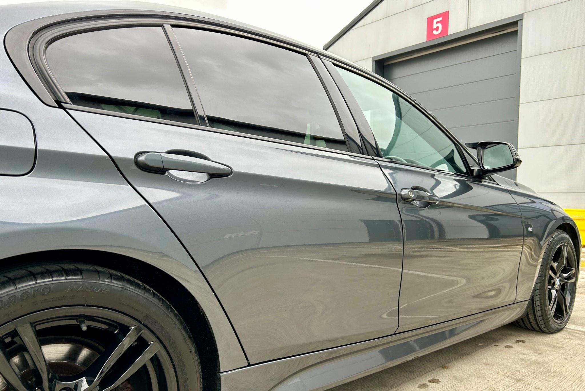 BMW 3 Series view 11