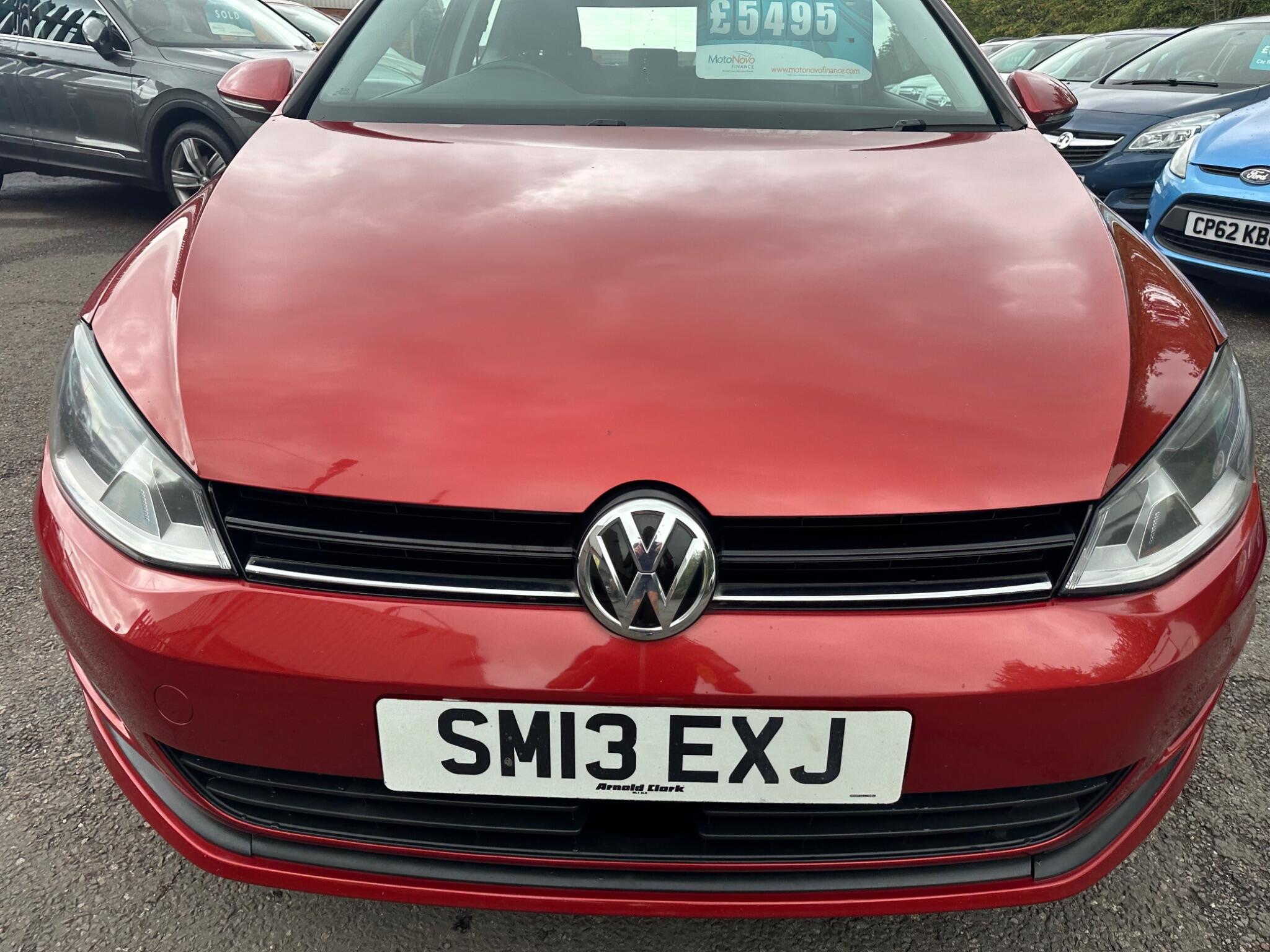Volkswagen Golf view 4
