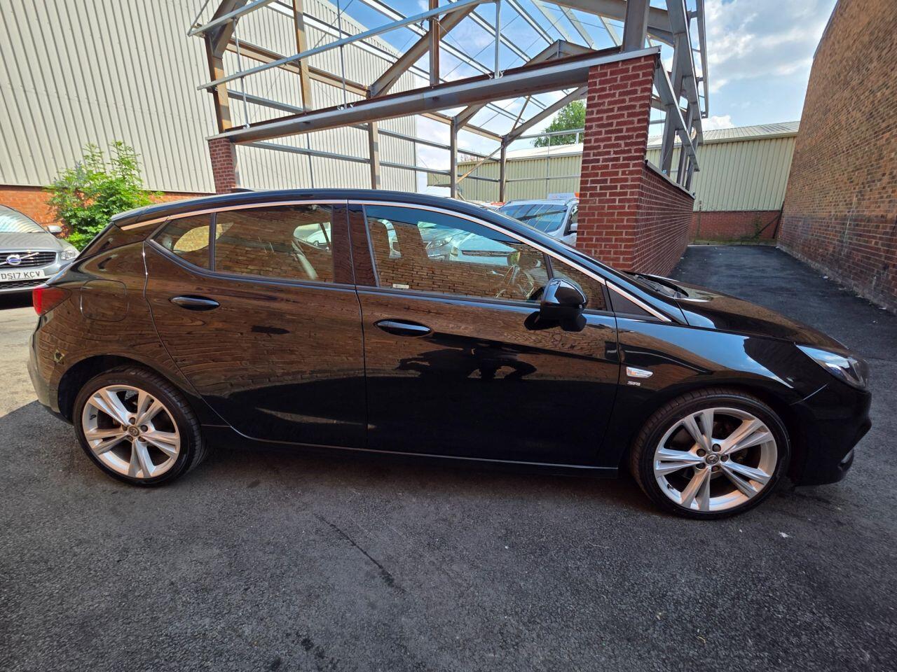 Vauxhall Astra view 11