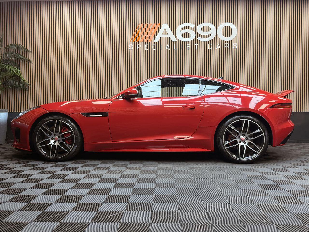 Jaguar F-Type view 17