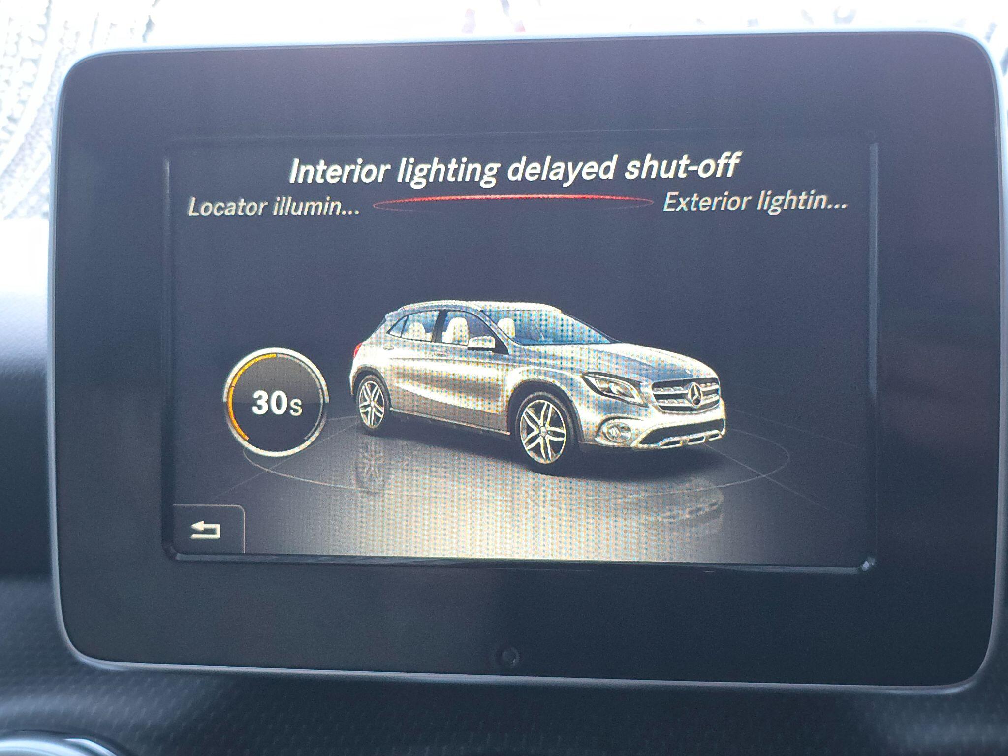 2018 Mercedes-Benz GLA 1.6 GLA200 SE (Executive) Euro 6 (s/s) 5dr • 28,270 miles image 40