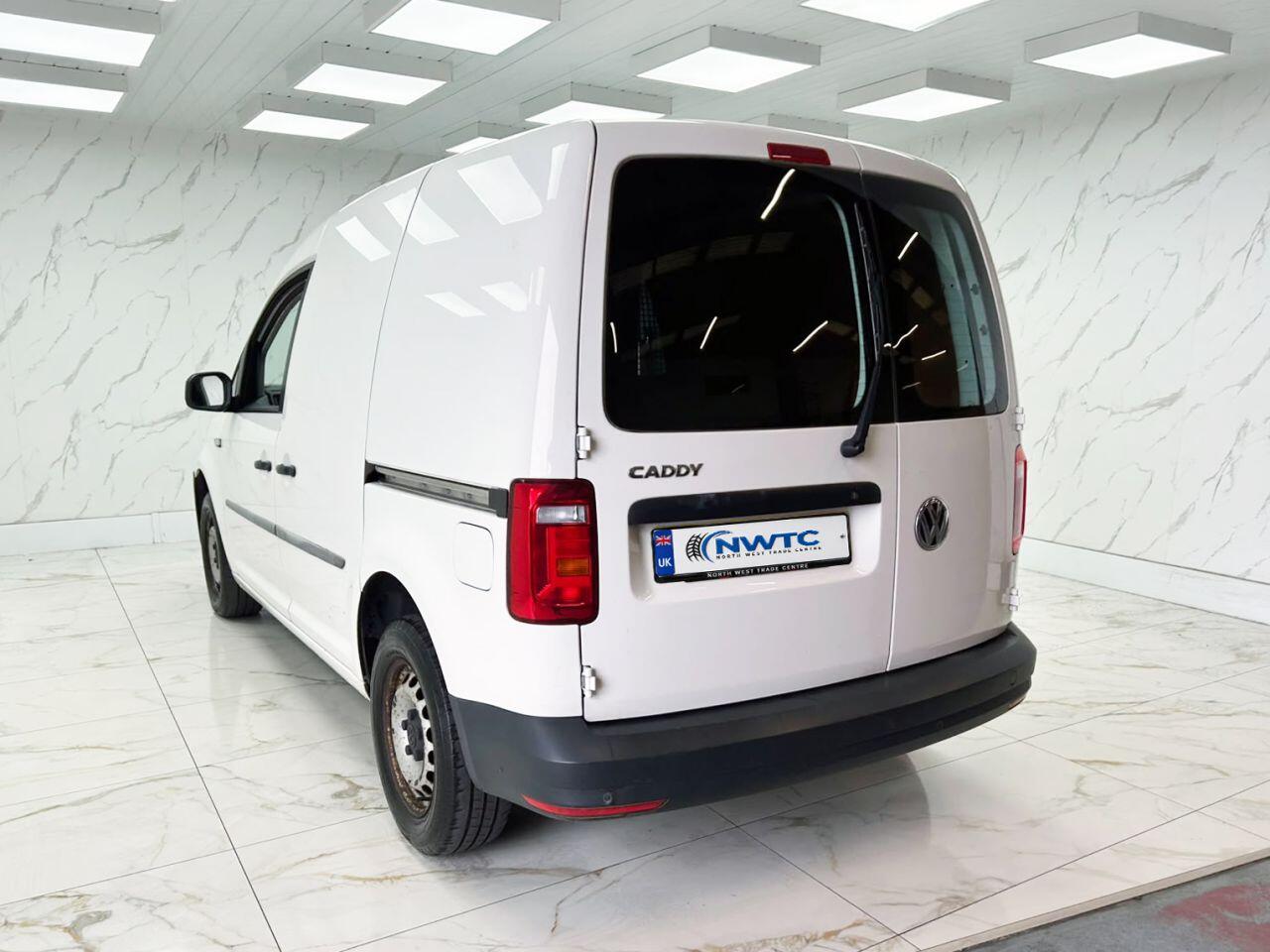 Volkswagen Caddy view 9