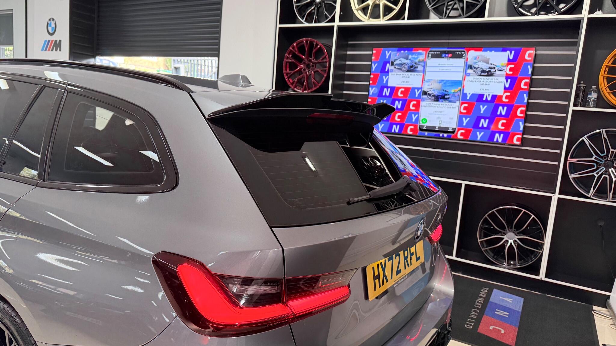 BMW 3 Series view 28