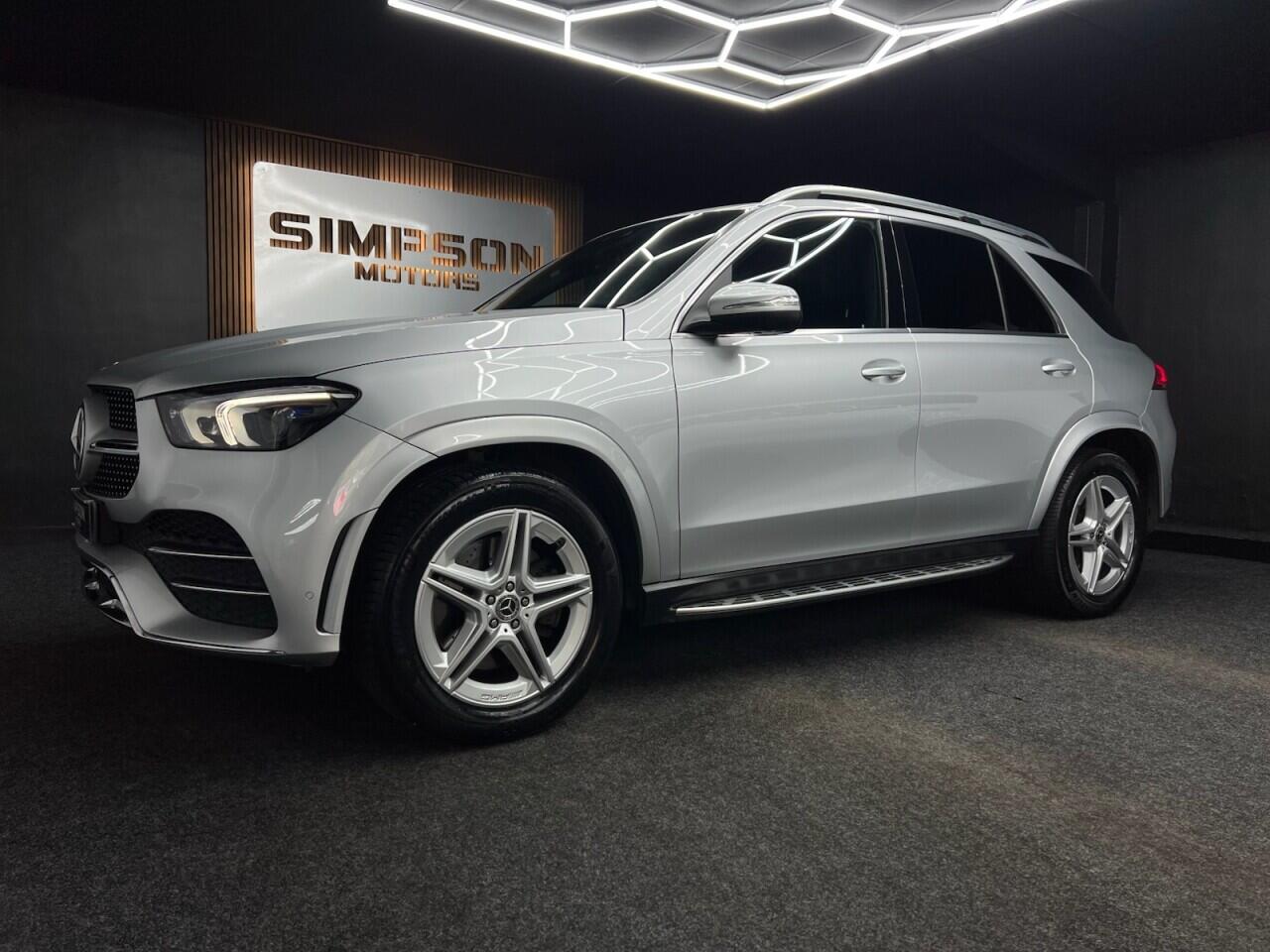 Mercedes-Benz Gle view 3