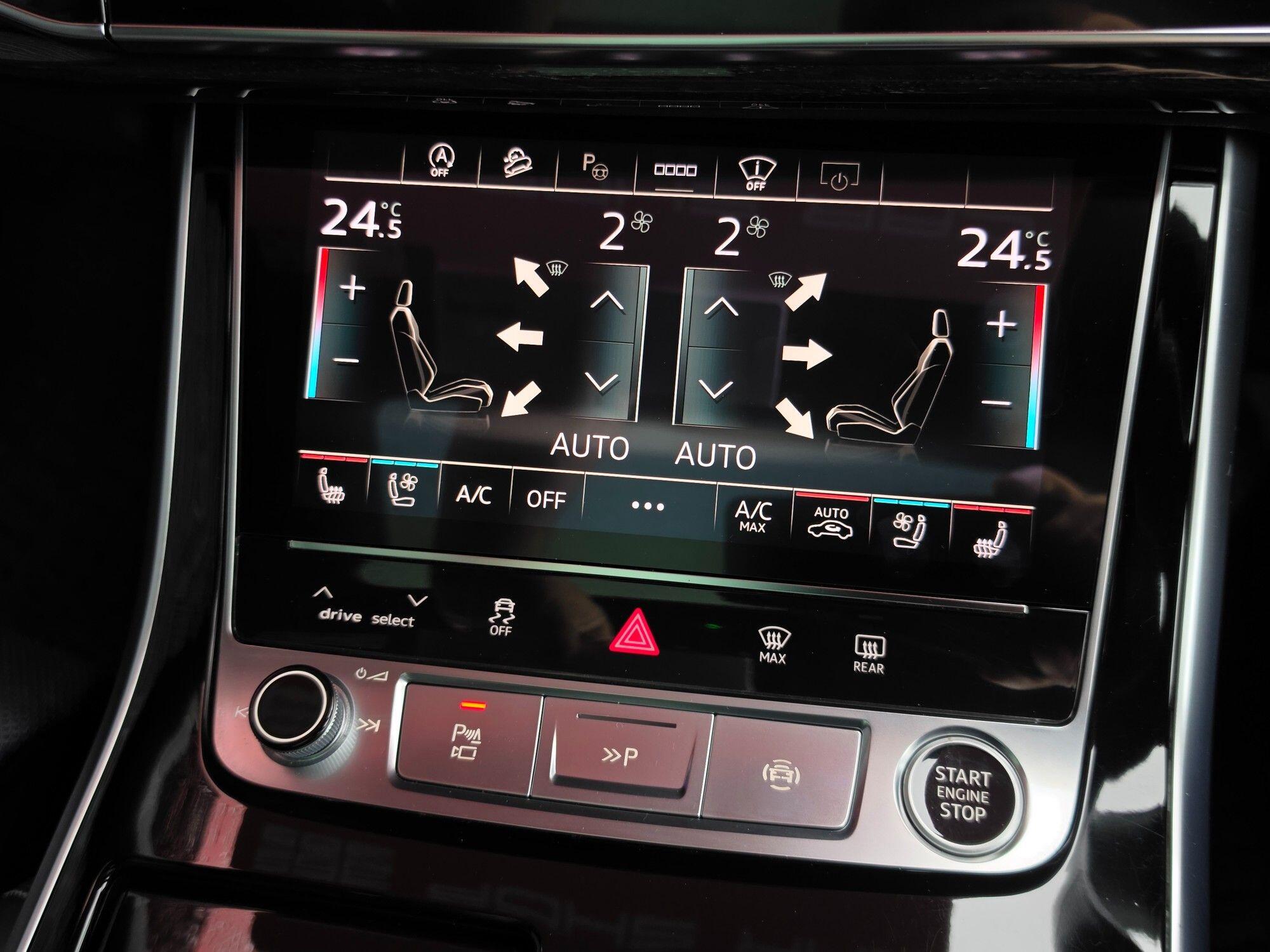 Audi Q8 view 91