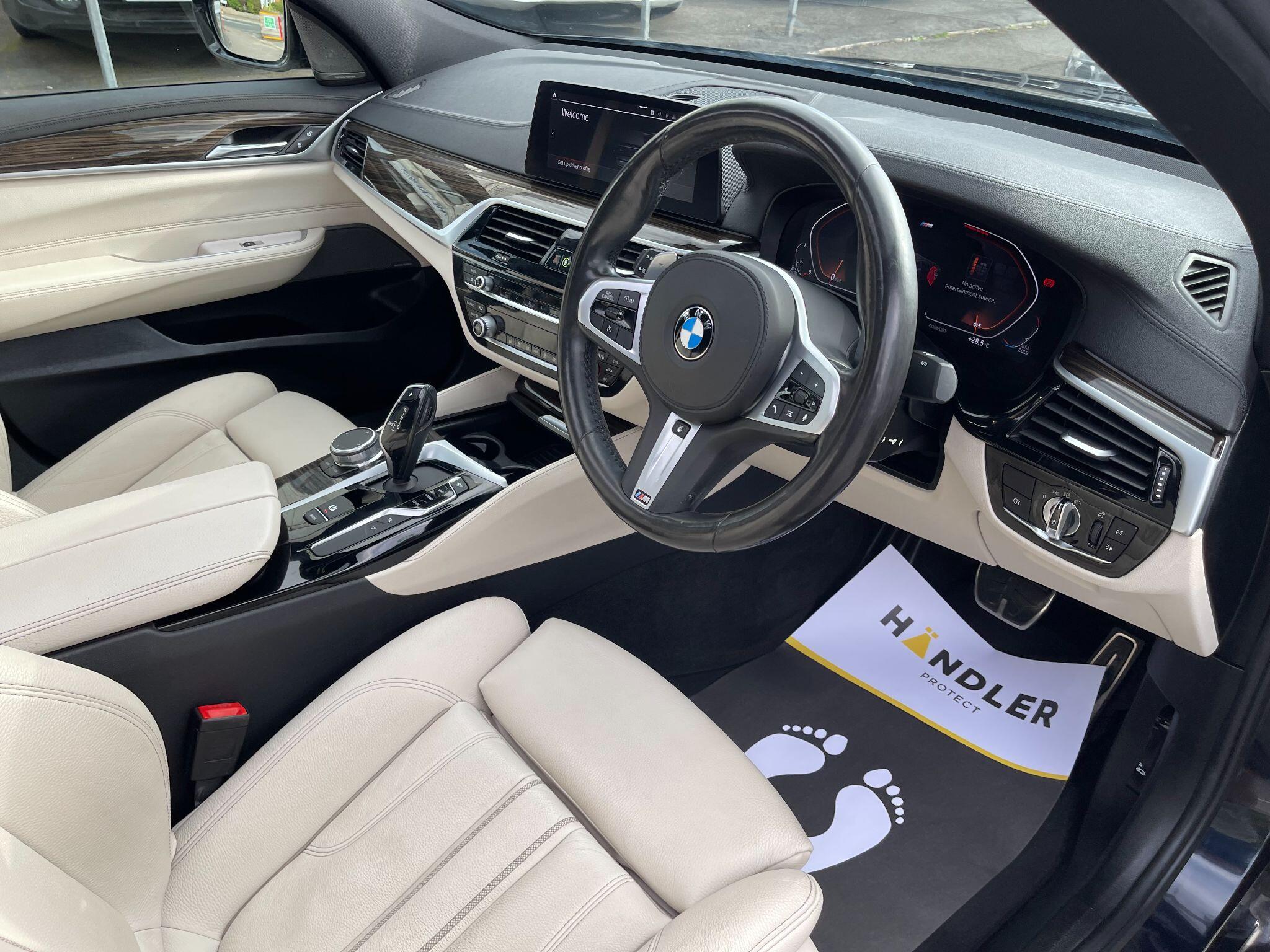 BMW 6 Series view 37